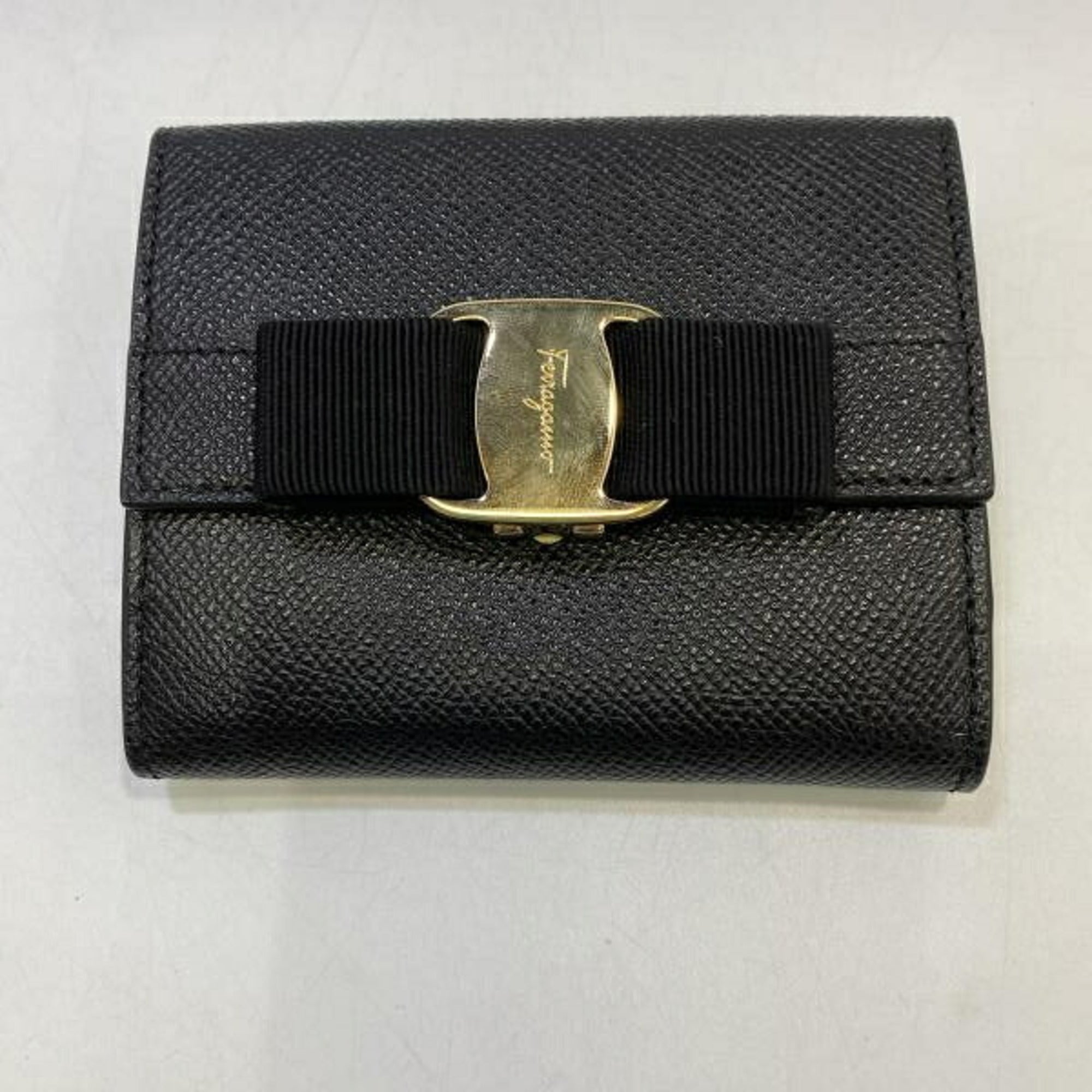 Salvatore Ferragamo Black Wallet (Bi-Fold) (Pre-Owned)