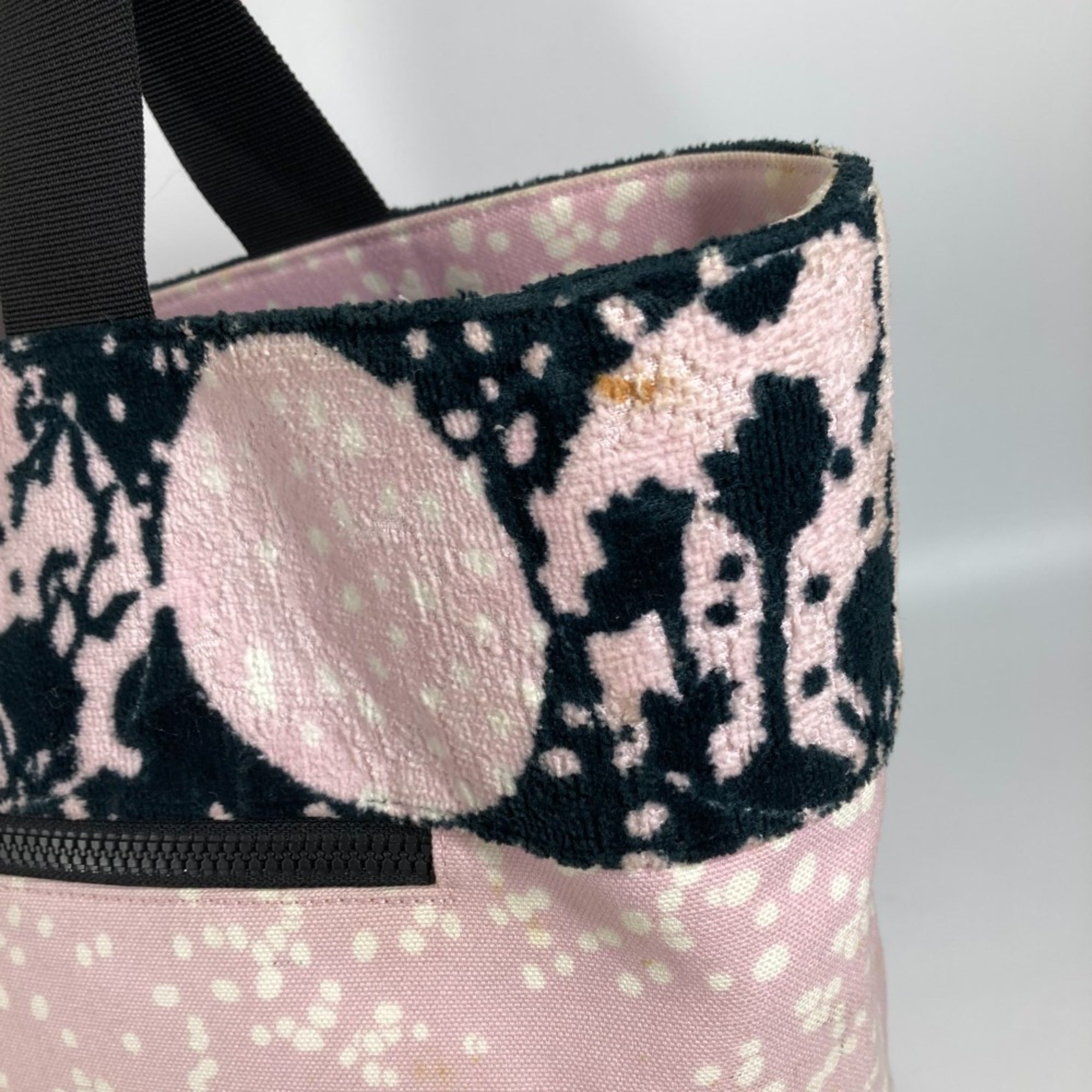 Chanel Pink Cotton Shoulder Bag (Pre-Owned)