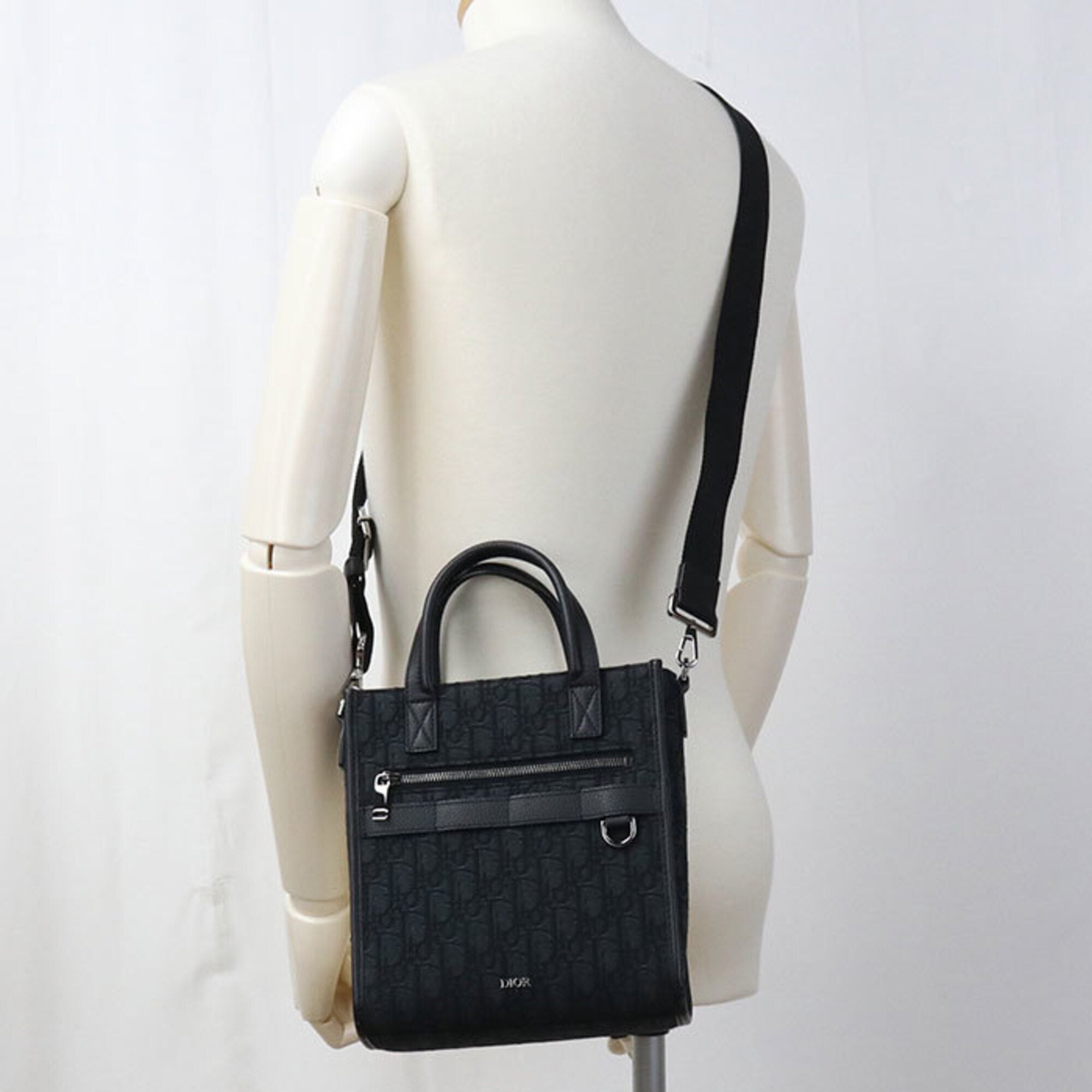 Christian Dior Black Jacquard Tote Bag (Pre-Owned)