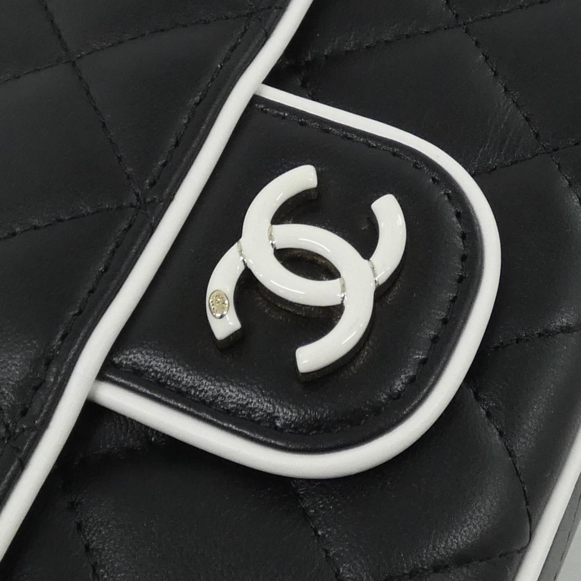 Chanel Black White Leather Handbag Shoulder Bag (Pre-Owned)