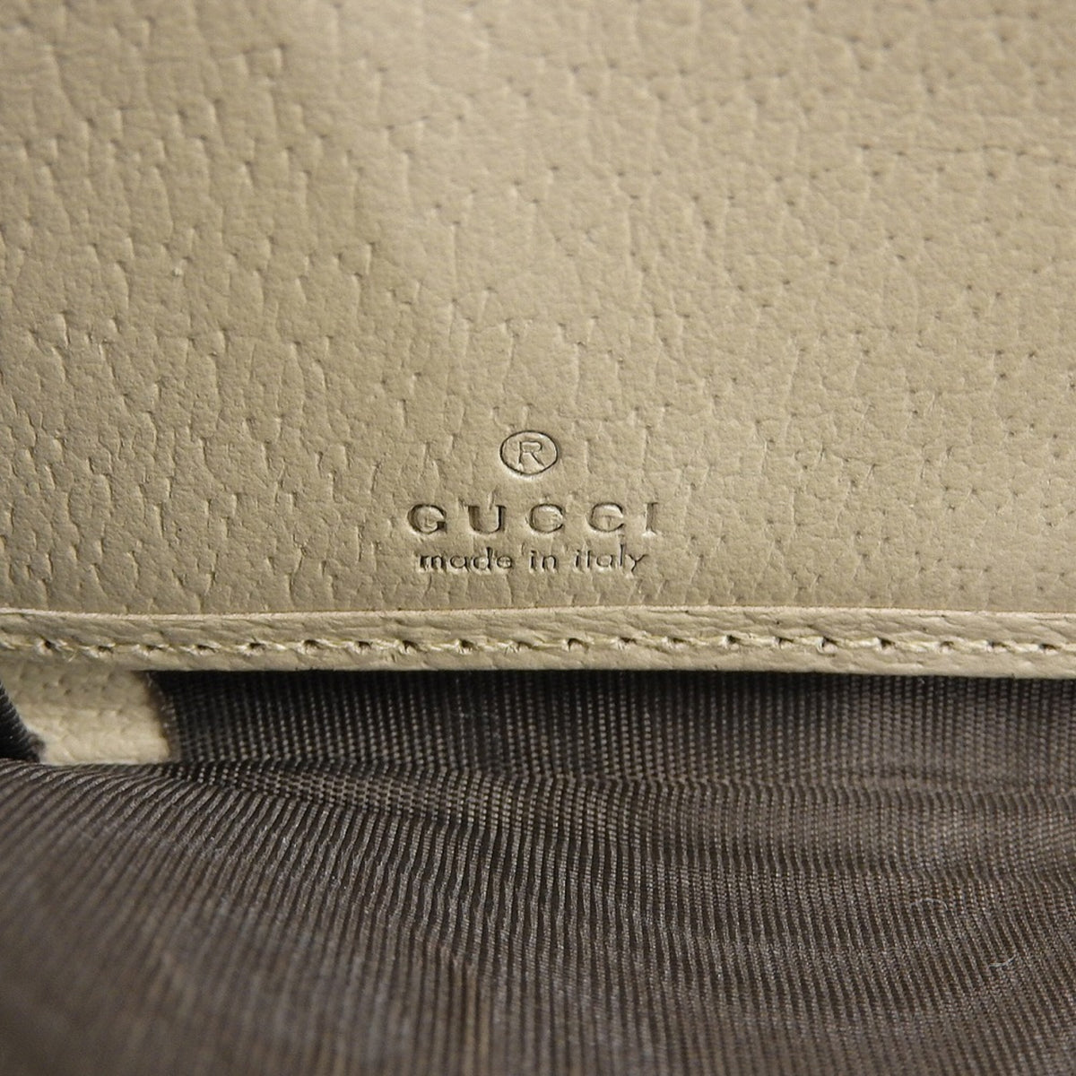 Gucci Gg Supreme Beige Gg Supreme Wallet (Bi-Fold) (Pre-Owned)