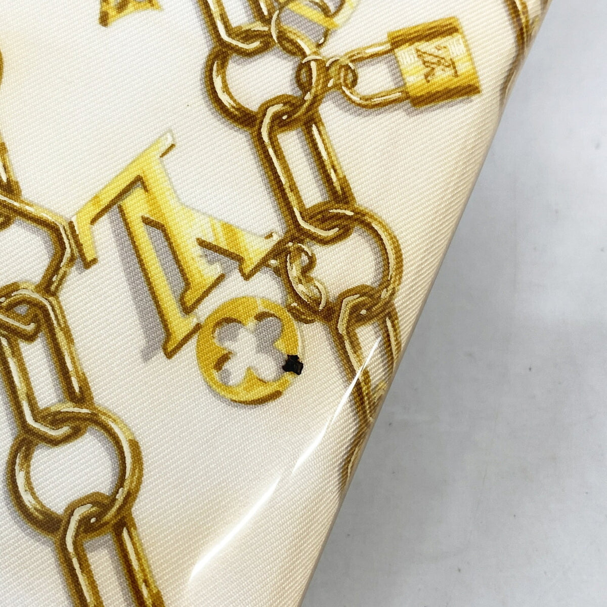 Louis Vuitton Blanc Long Wallet (Bi-Fold) (Pre-Owned)
