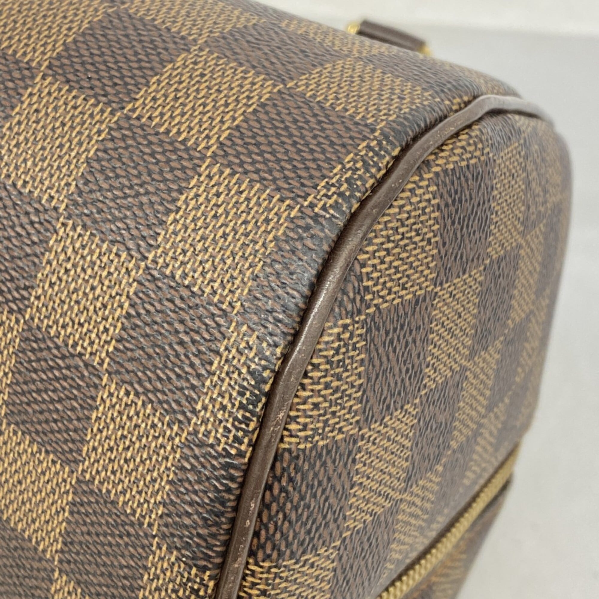 Louis Vuitton Ebene Handbag (Pre-Owned)