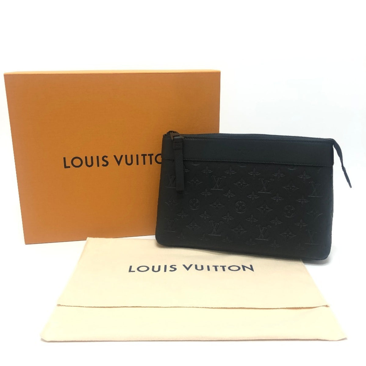 Louis Vuitton Black Clutch Bag (Pre-Owned)