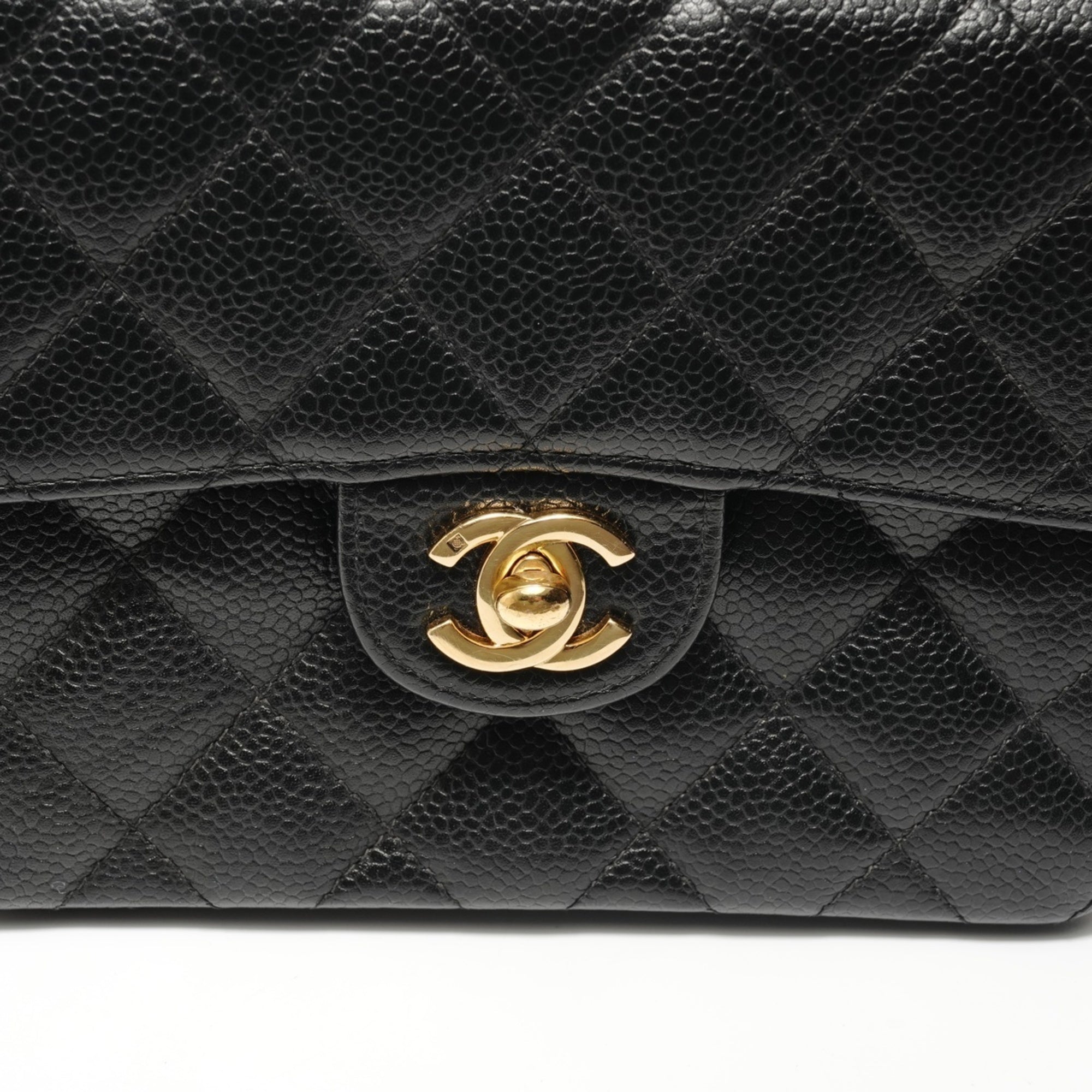 Chanel Black Grained Calfskin Shoulder Bag (Pre-Owned)