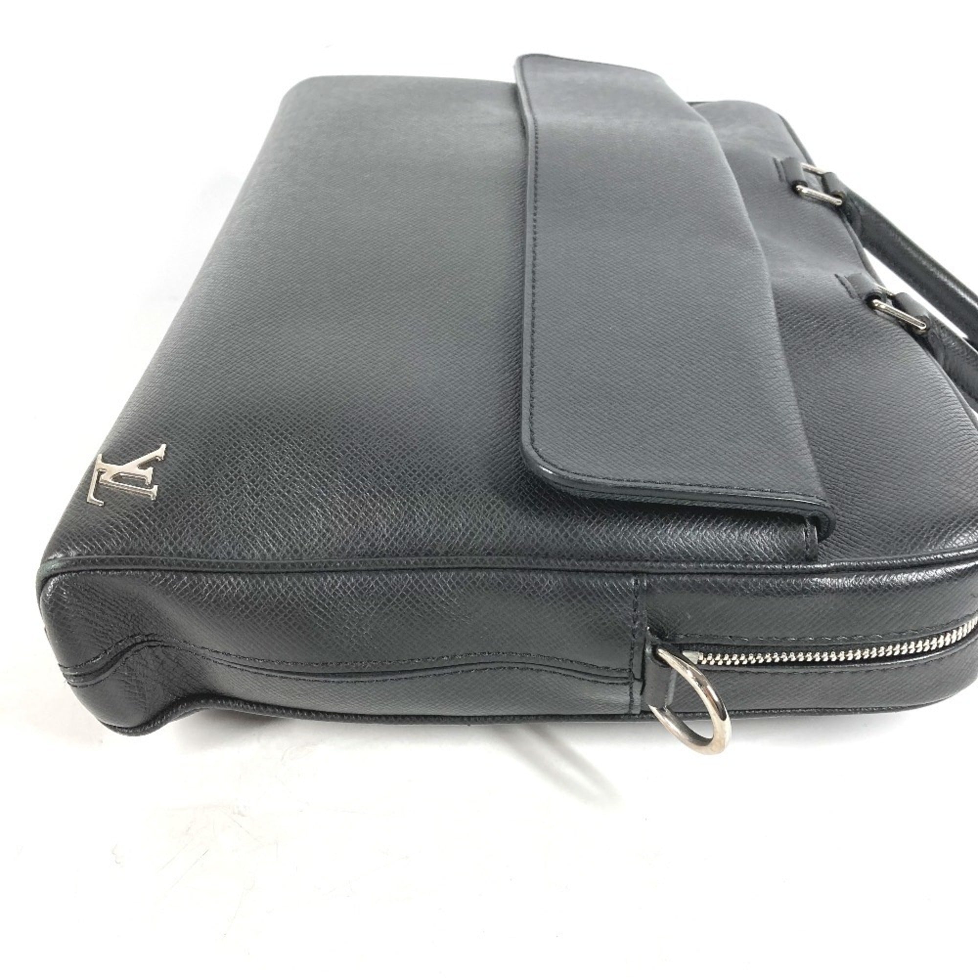 Louis Vuitton Ardoise Black Taiga Leather Briefcase (Pre-Owned)