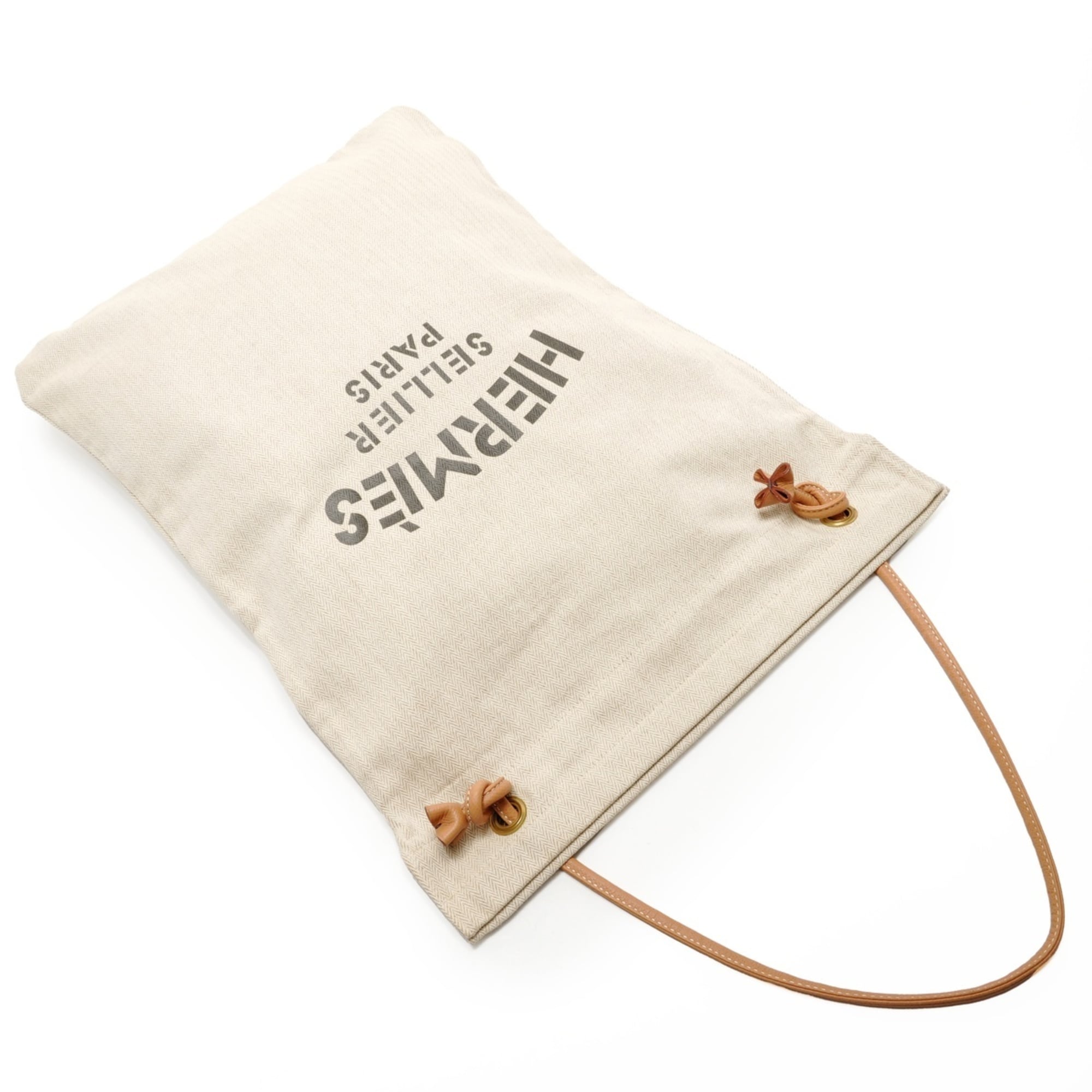 Hermes Beige Shoulder Bag (Pre-Owned)