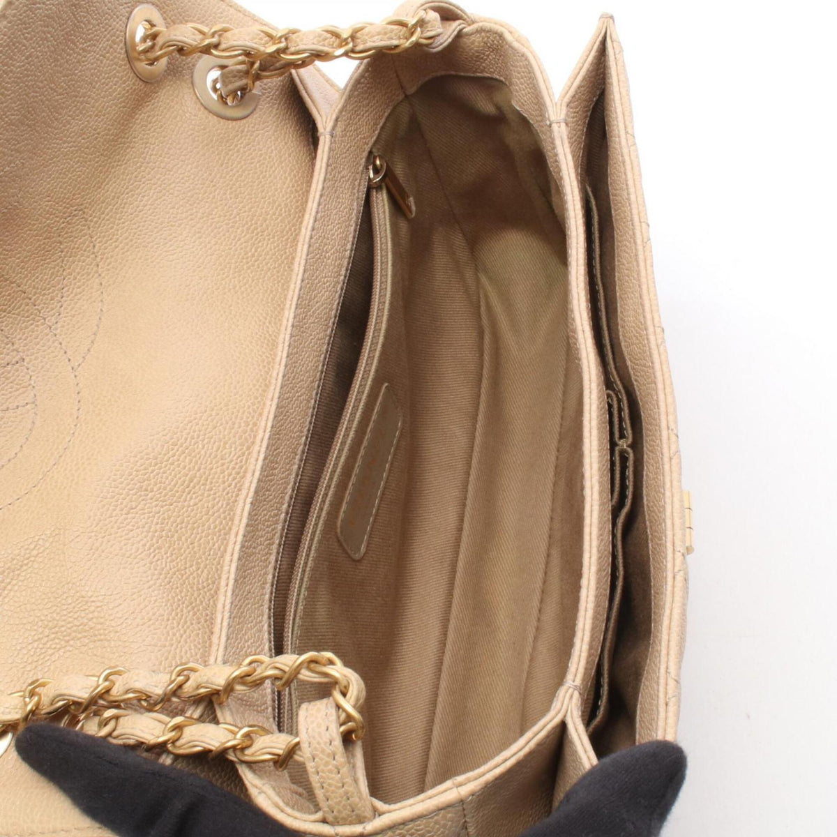 Chanel Beige Grained Calfskin Handbag Shoulder Bag (Pre-Owned)