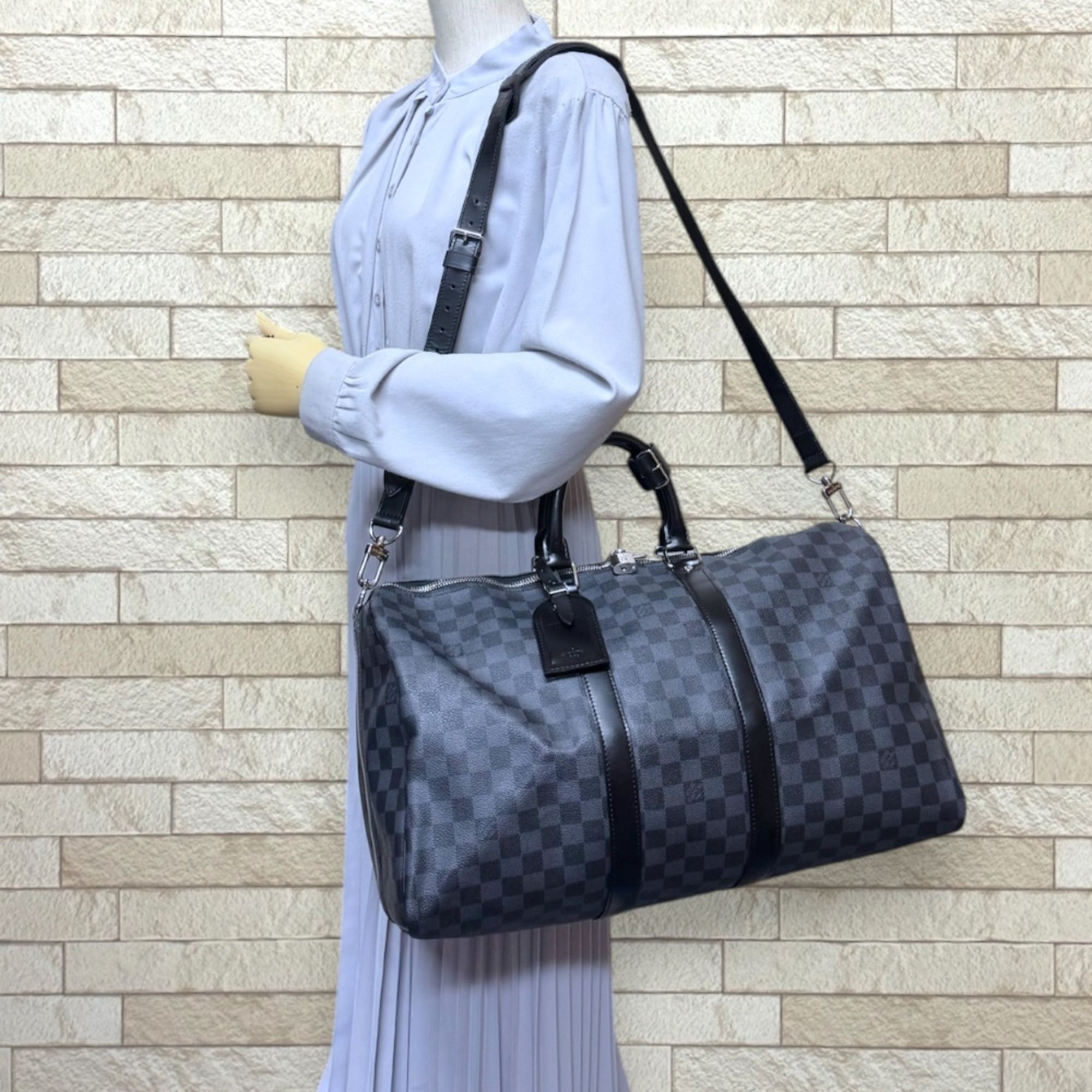 Louis Vuitton Damier Graphite Black Gray Damier Graphite Boston Bag (Pre-Owned)