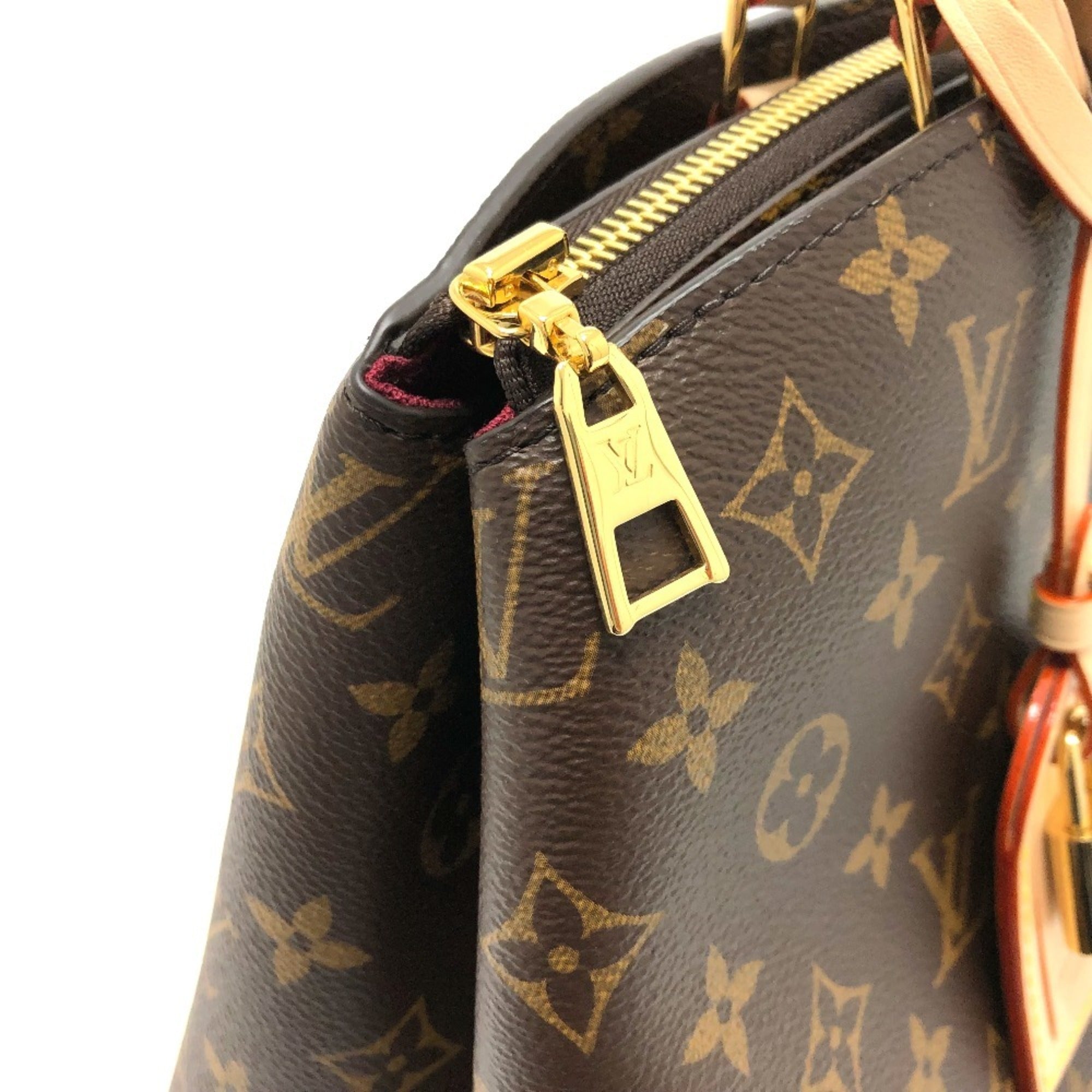 Louis Vuitton Brown Monogram Monogram Handbag (Pre-Owned)