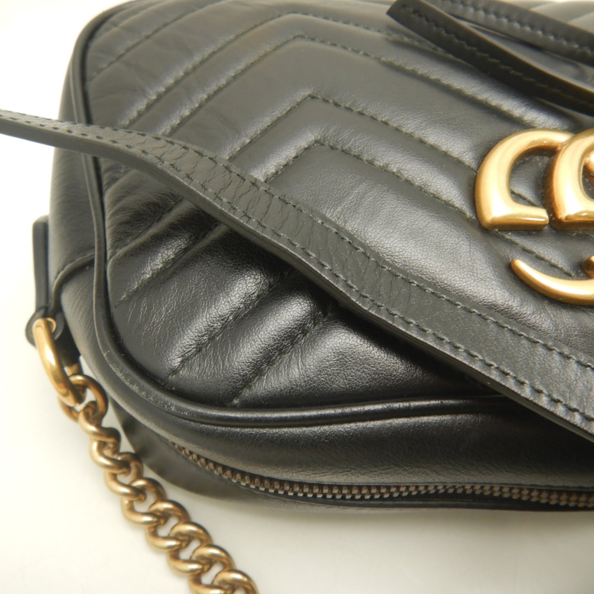 Gucci Black Leather Shoulder Bag (Pre-Owned)