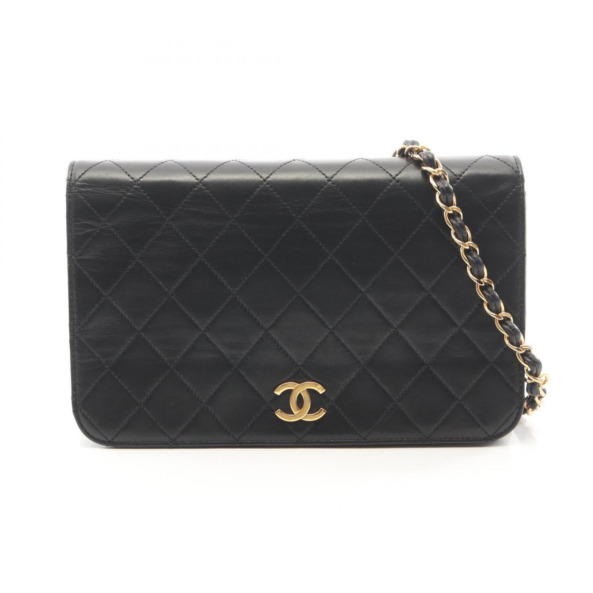 Chanel Black Leather Handbag Shoulder Bag (Pre-Owned)