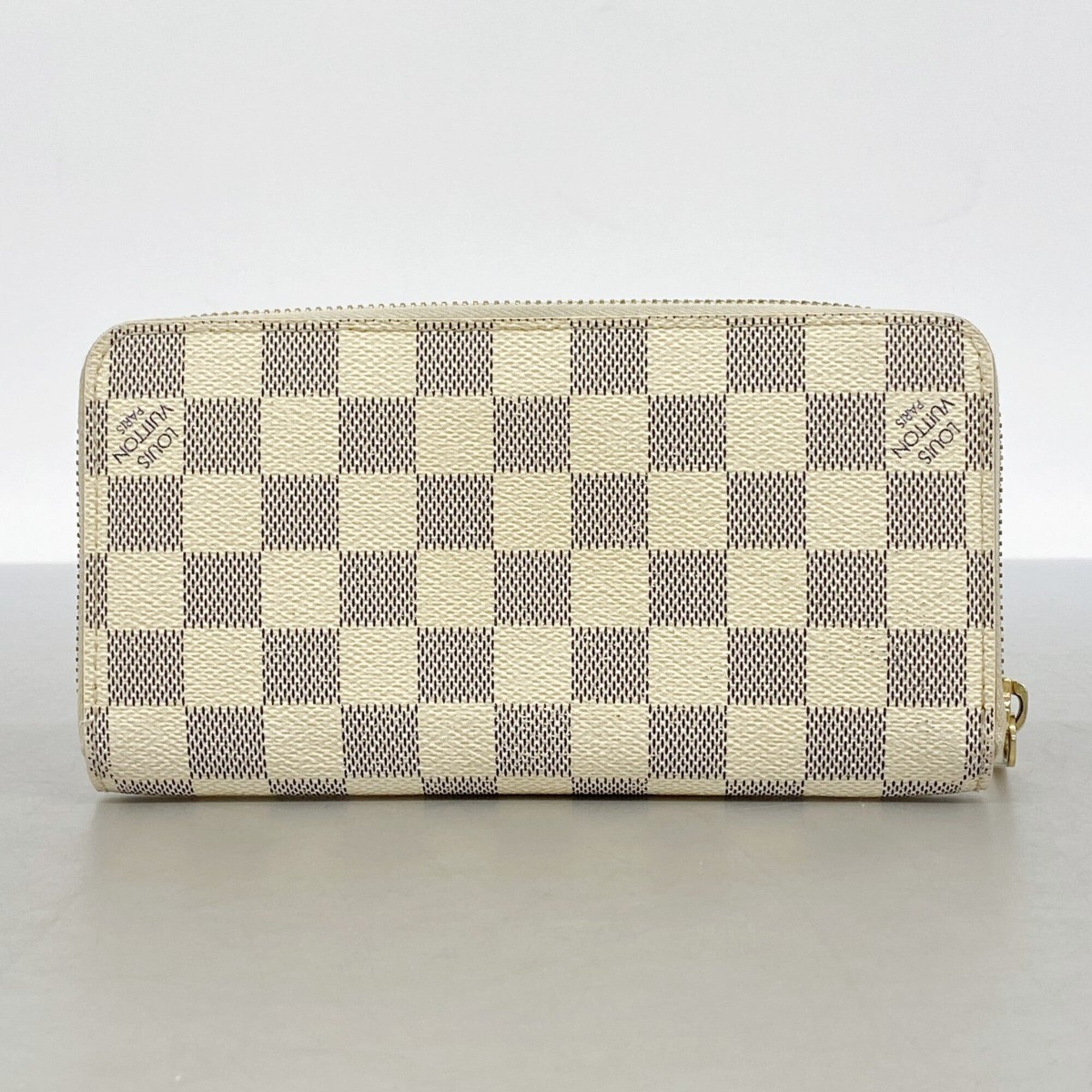 Louis Vuitton White Long Wallet (Bi-Fold) (Pre-Owned)