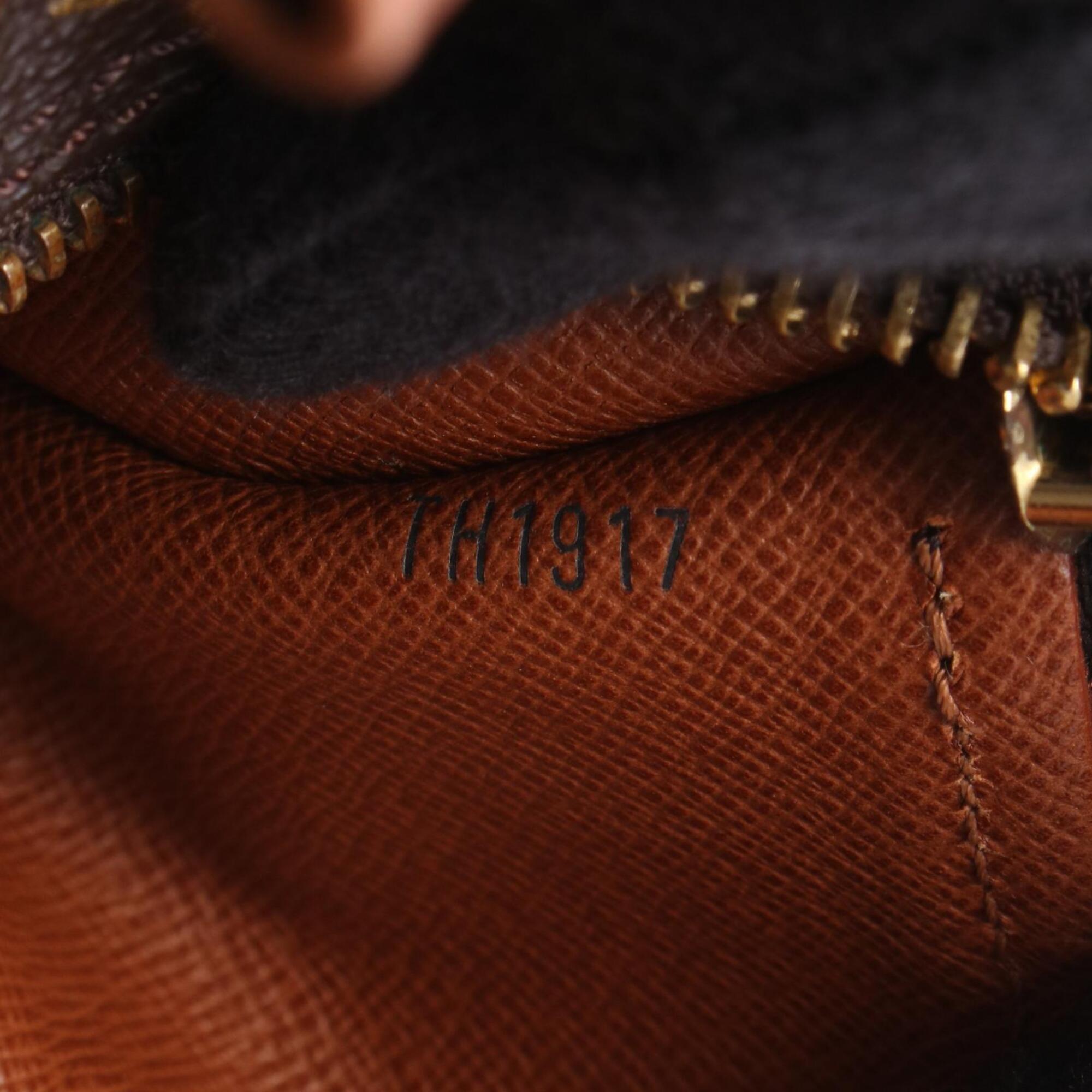 Louis Vuitton Brown Monogram Monogram Leather Handbag (Pre-Owned)