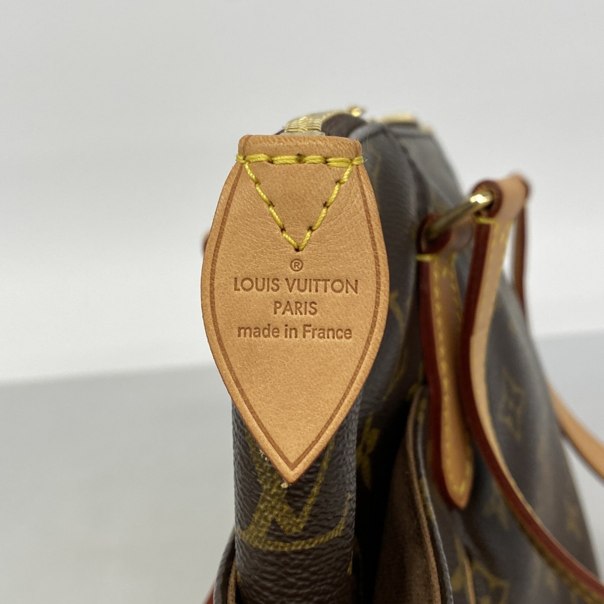 Louis Vuitton Brown Tote Bag (Pre-Owned)