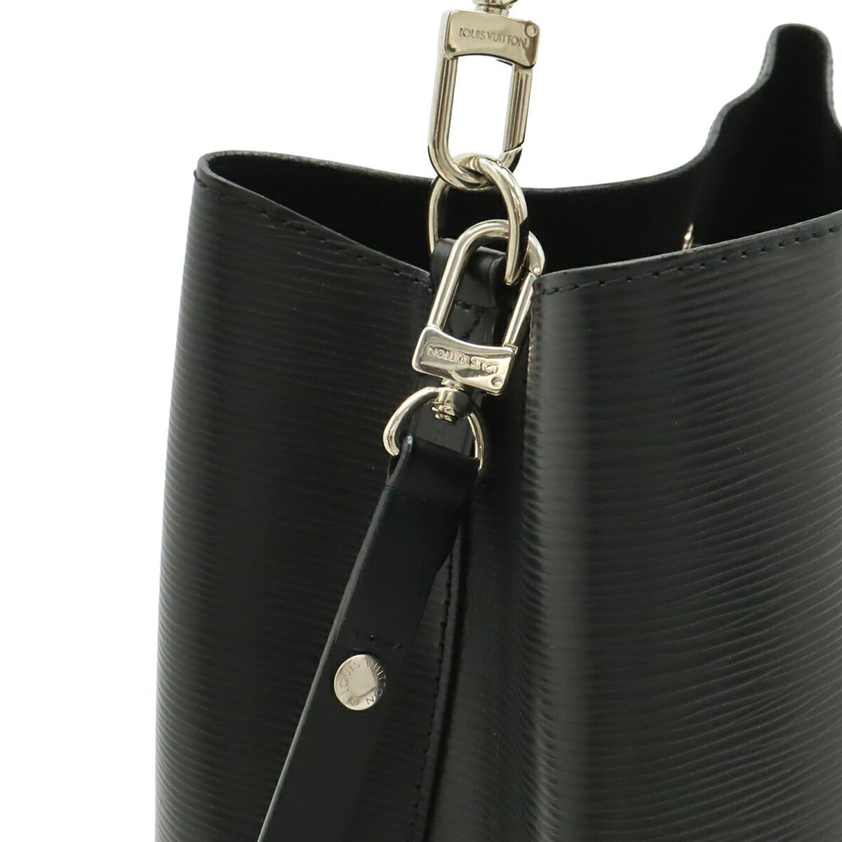 Louis Vuitton Black Noir Epi Leather Handbag Shoulder Bag (Pre-Owned)
