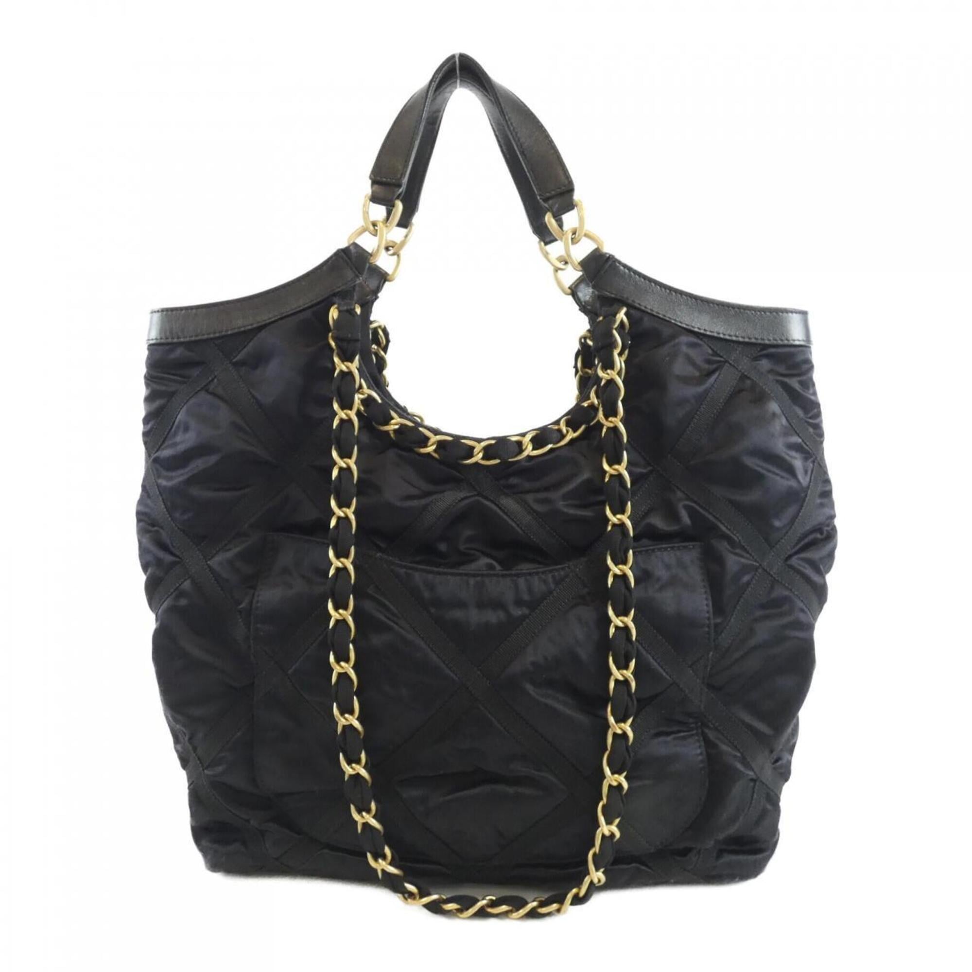 Chanel Black Nylon Handbag Pouch (Pre-Owned)