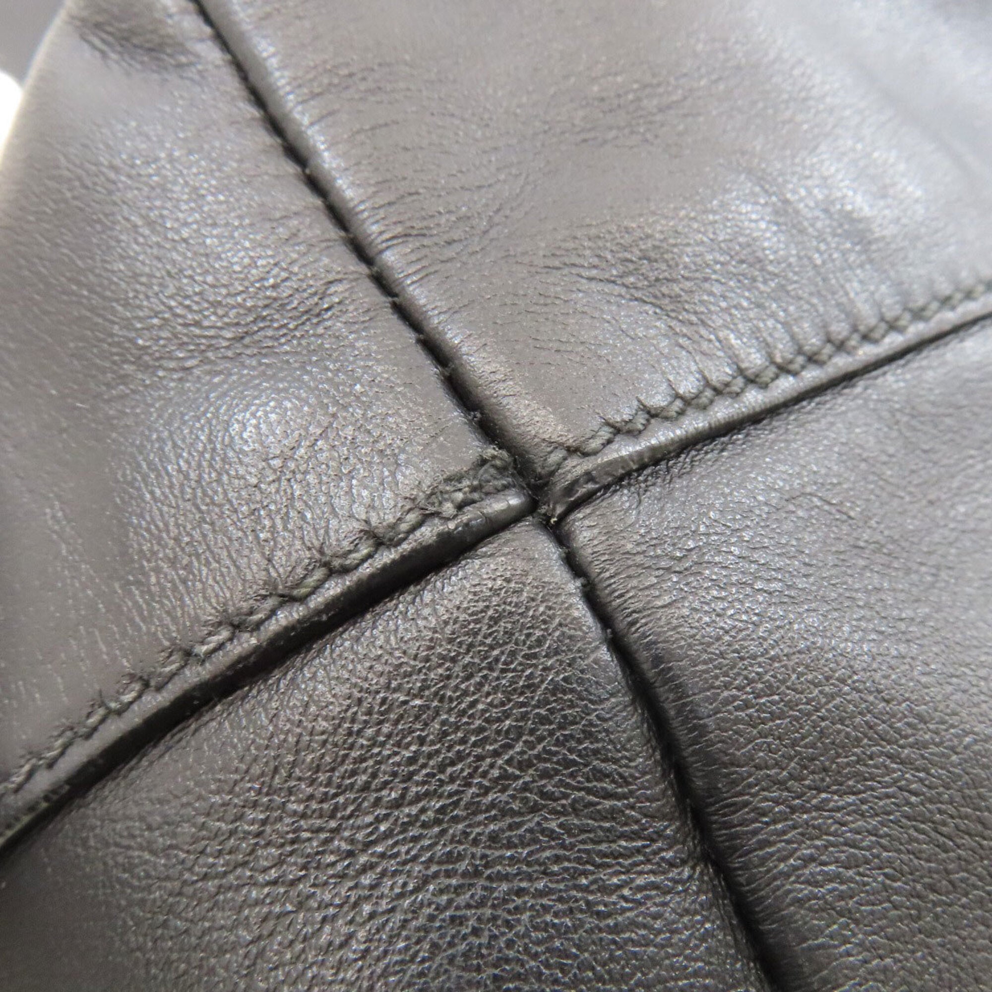 Miu Miu Black Leather Tote Bag (Pre-Owned)
