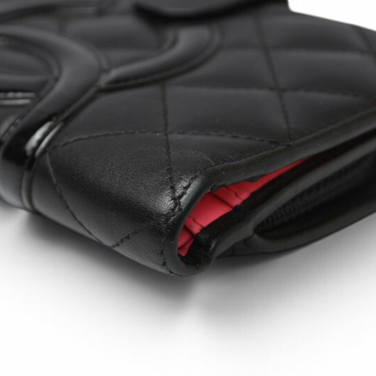 Chanel Black Leather Wallet (Bi-Fold) (Pre-Owned)