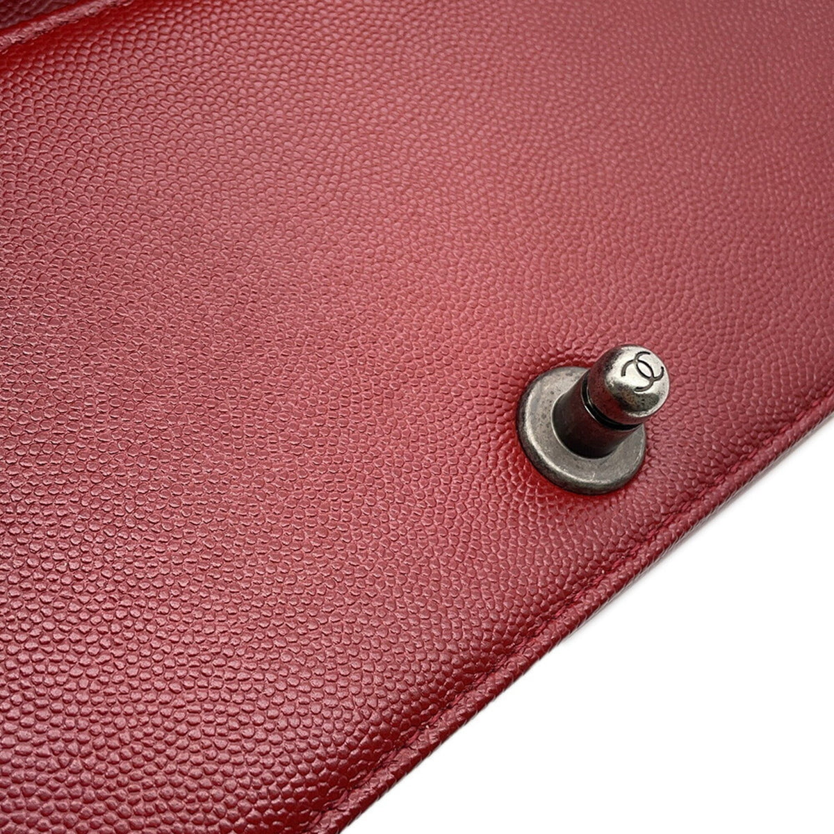 Chanel Boy Chanel Red Color Grained Calfskin Handbag Shoulder Bag (Pre-Owned)