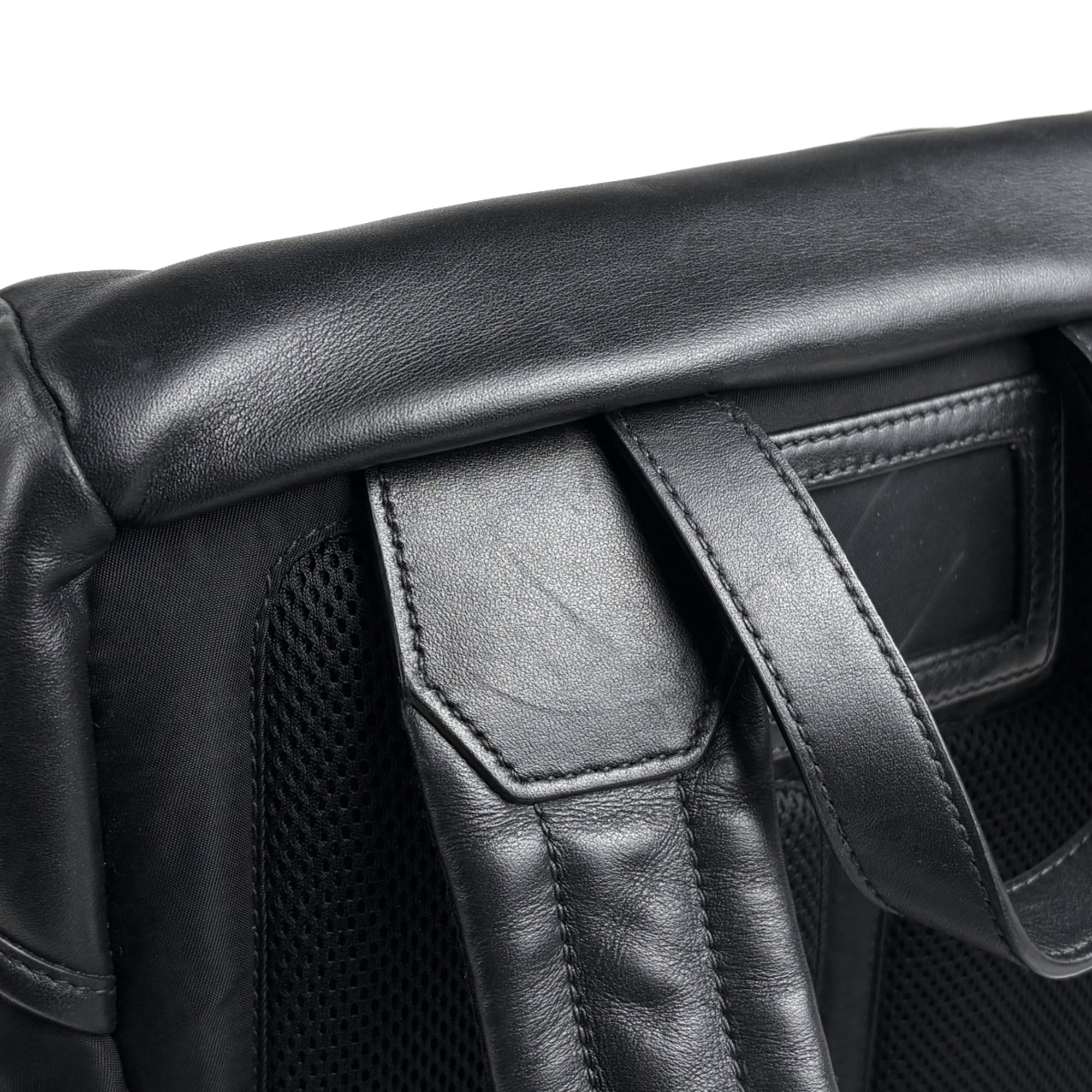 Prada Black Tessuto Leather Backpack (Pre-Owned)