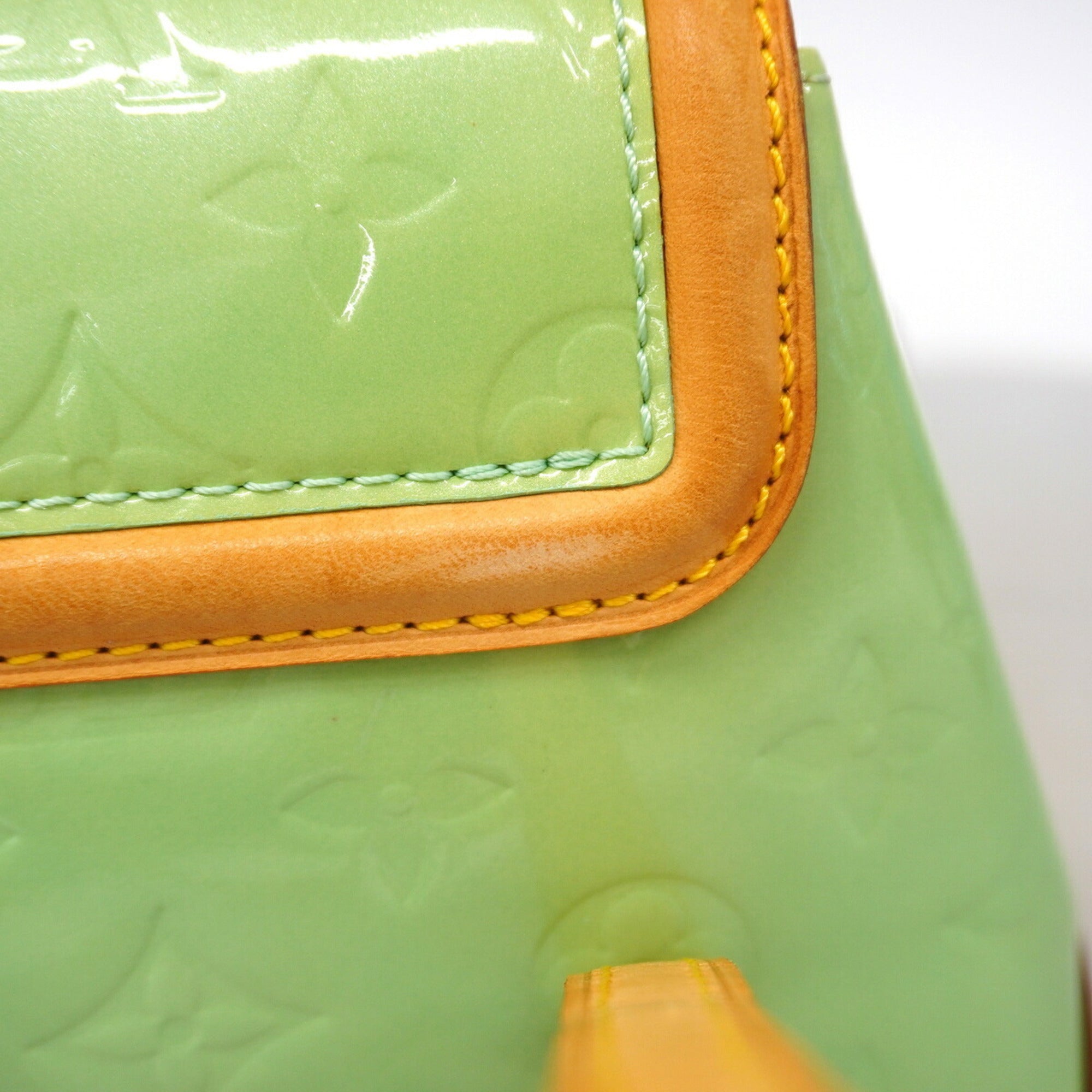 Louis Vuitton Peppermint Handbag (Pre-Owned)