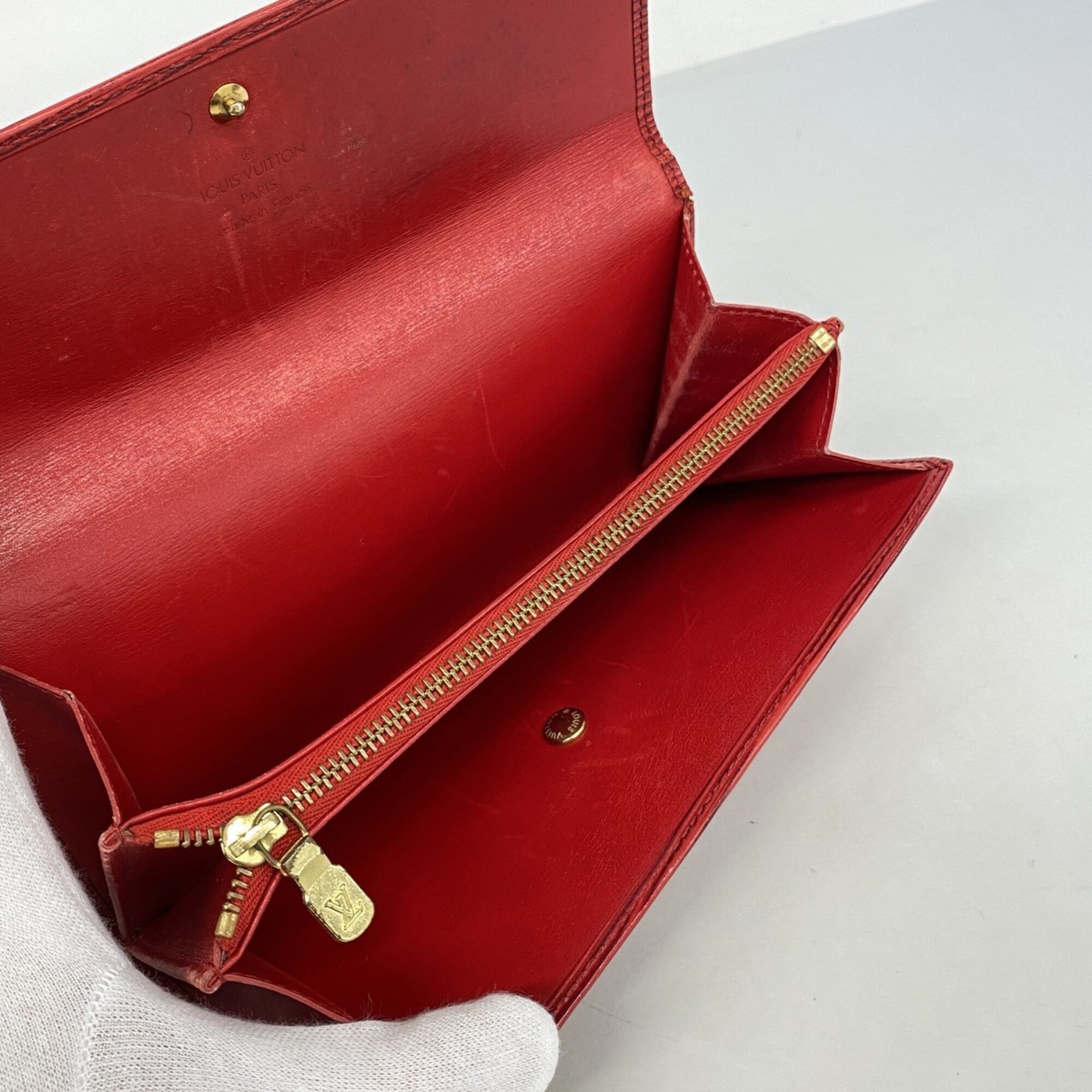 Louis Vuitton Castilian Red Long Wallet (Bi-Fold) (Pre-Owned)