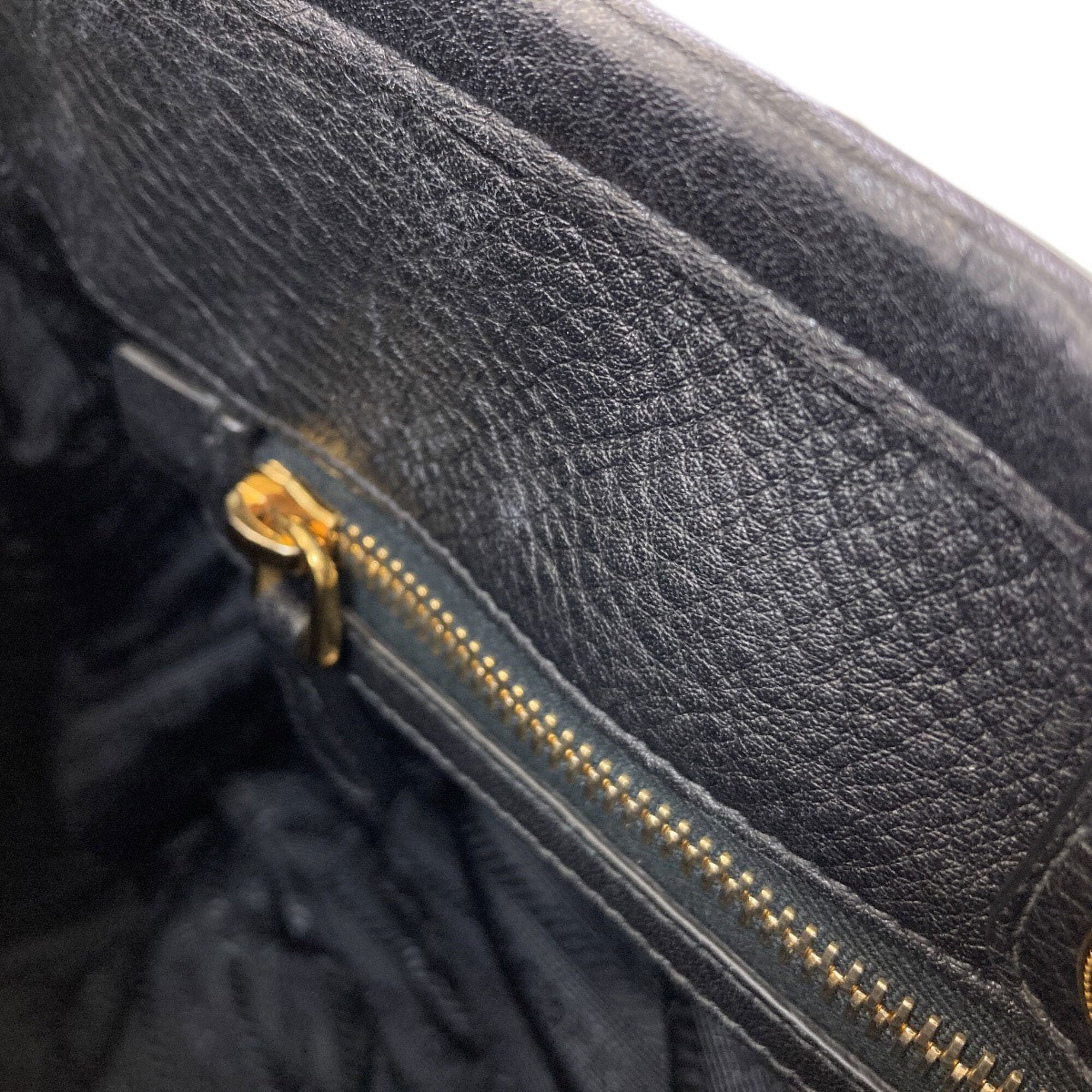 Prada Black Nylon Tote Bag (Pre-Owned)