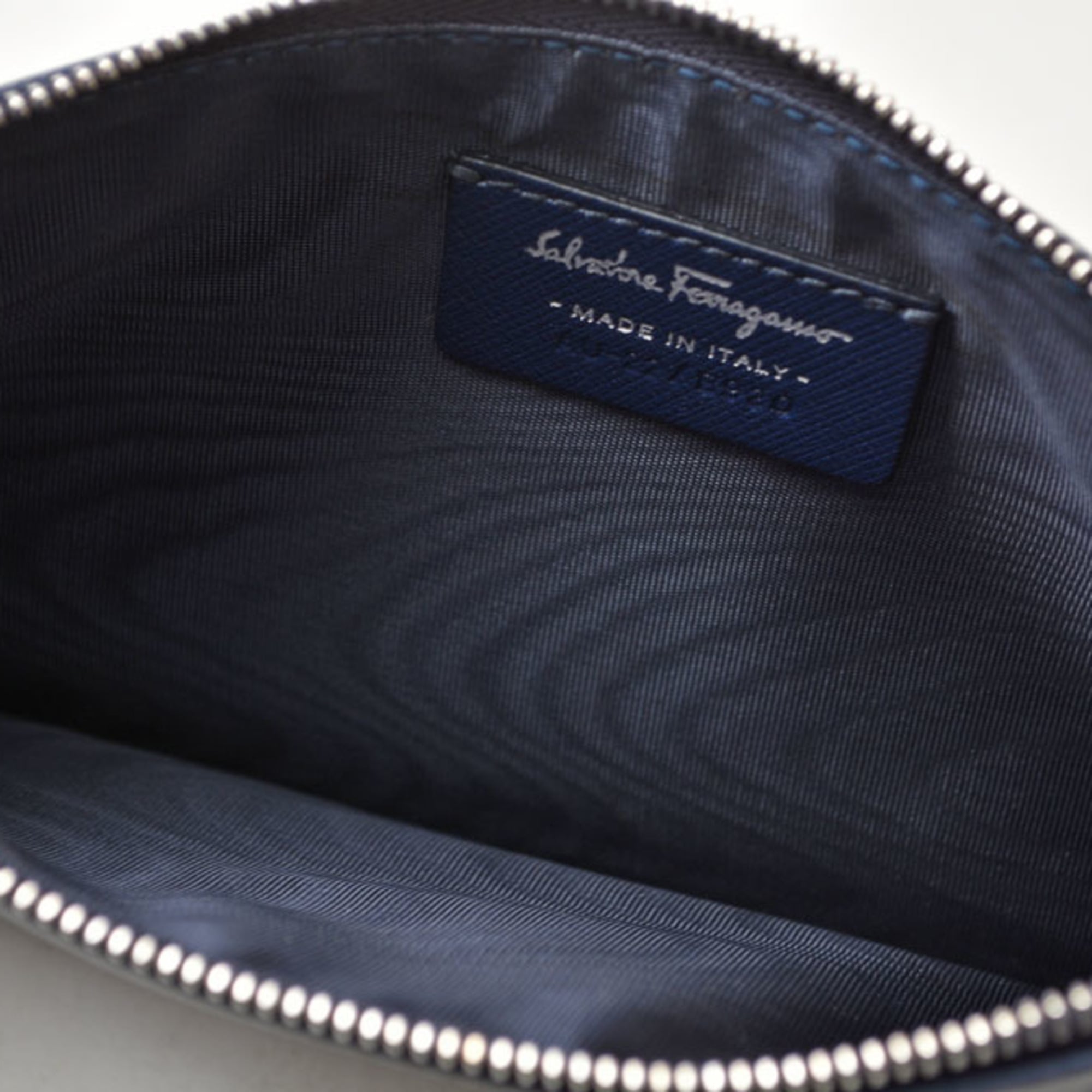 Salvatore Ferragamo Navy Leather Clutch Bag Pouch (Pre-Owned)