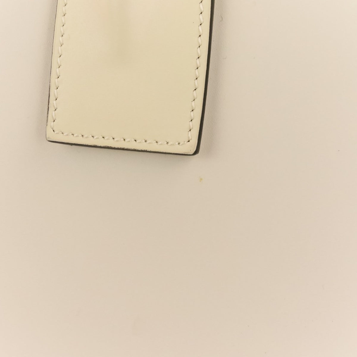 Yves Saint Laurent Ivory Leather Tote Bag (Pre-Owned)