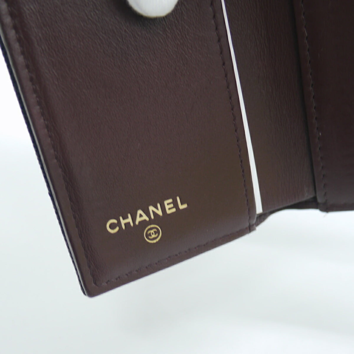 Chanel Black Grained Calfskin Wallet (Tri-Fold) (Pre-Owned)