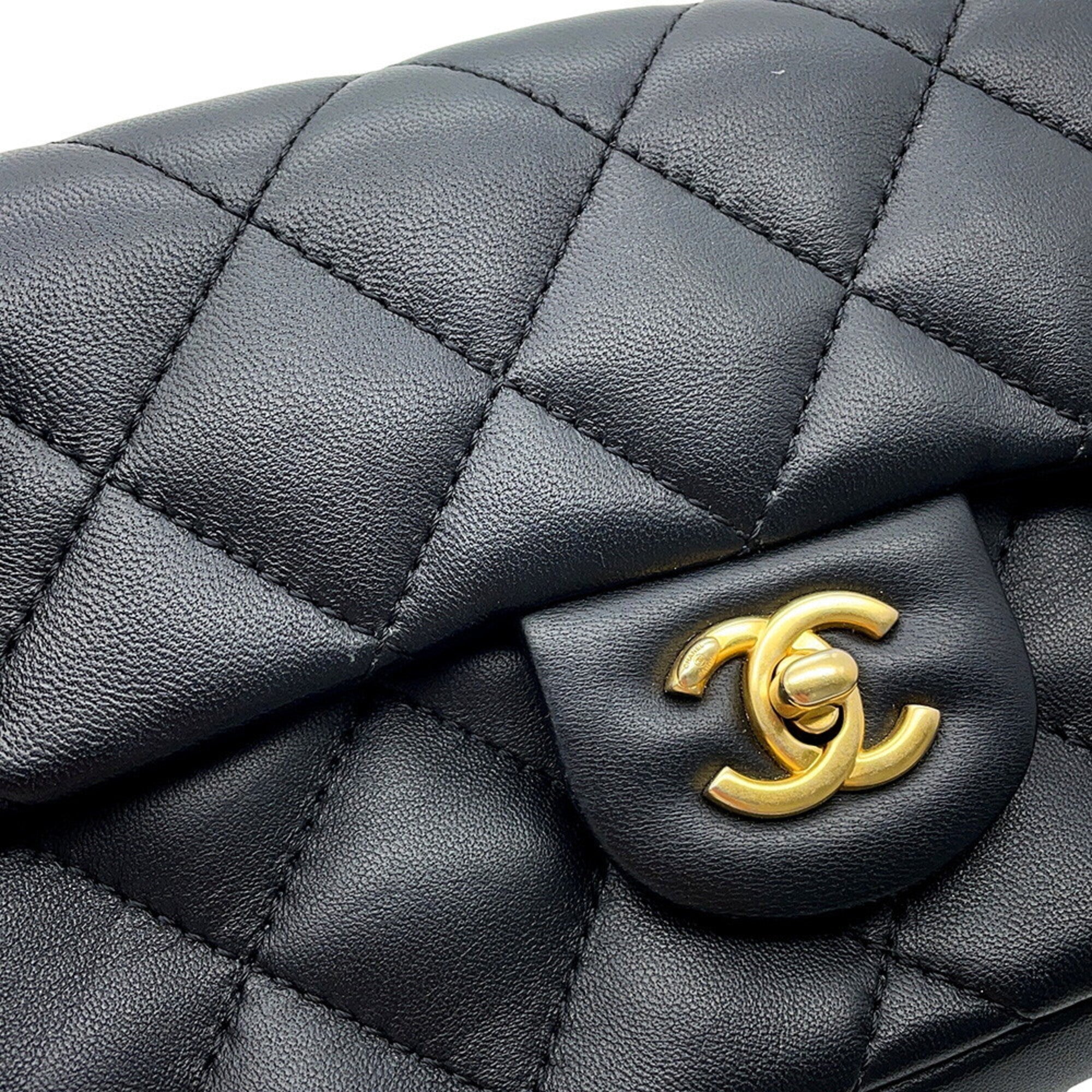 Chanel Black Leather Handbag Shoulder Bag (Pre-Owned)