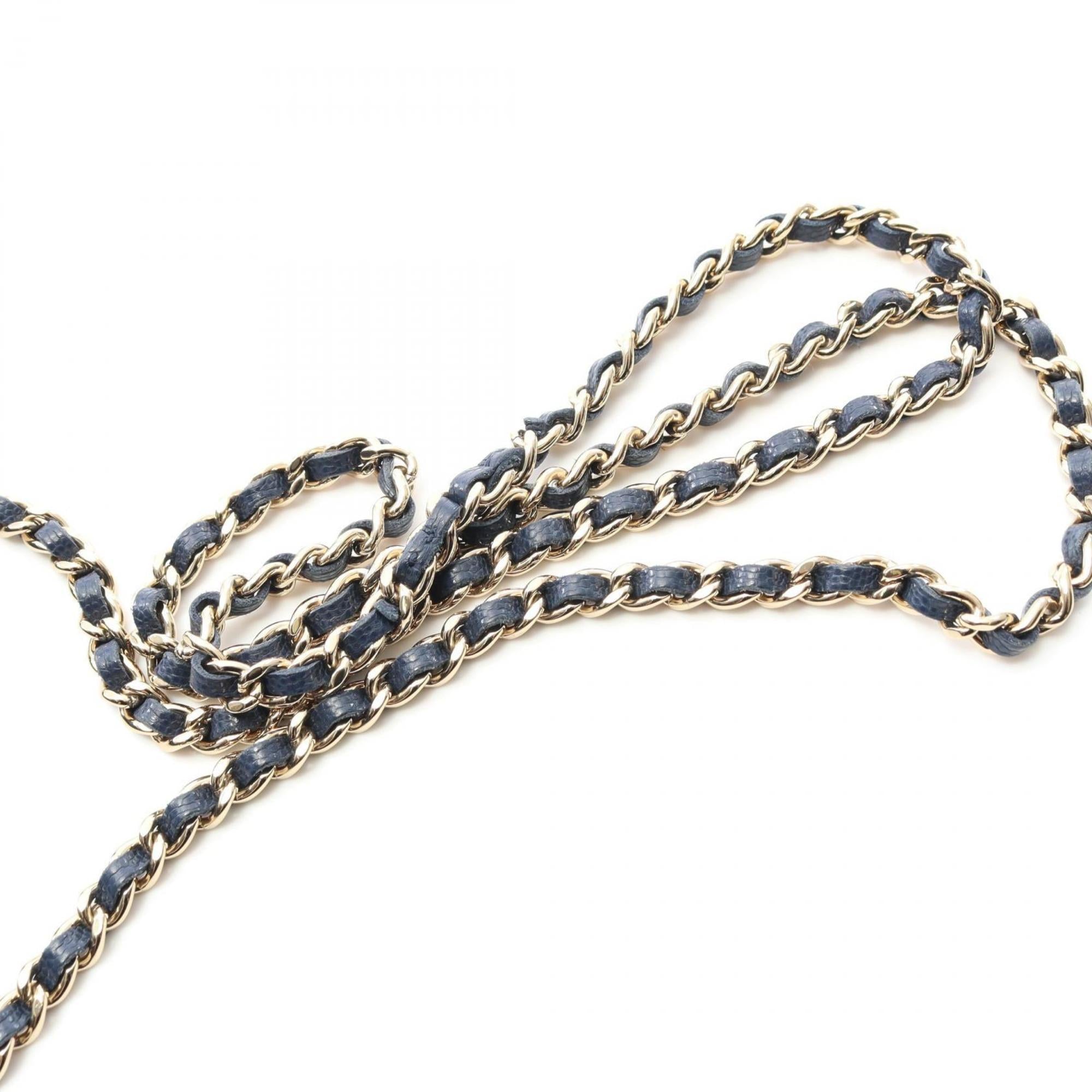 Chanel Matelasse Navy Leather Shoulder Bag (Pre-Owned)