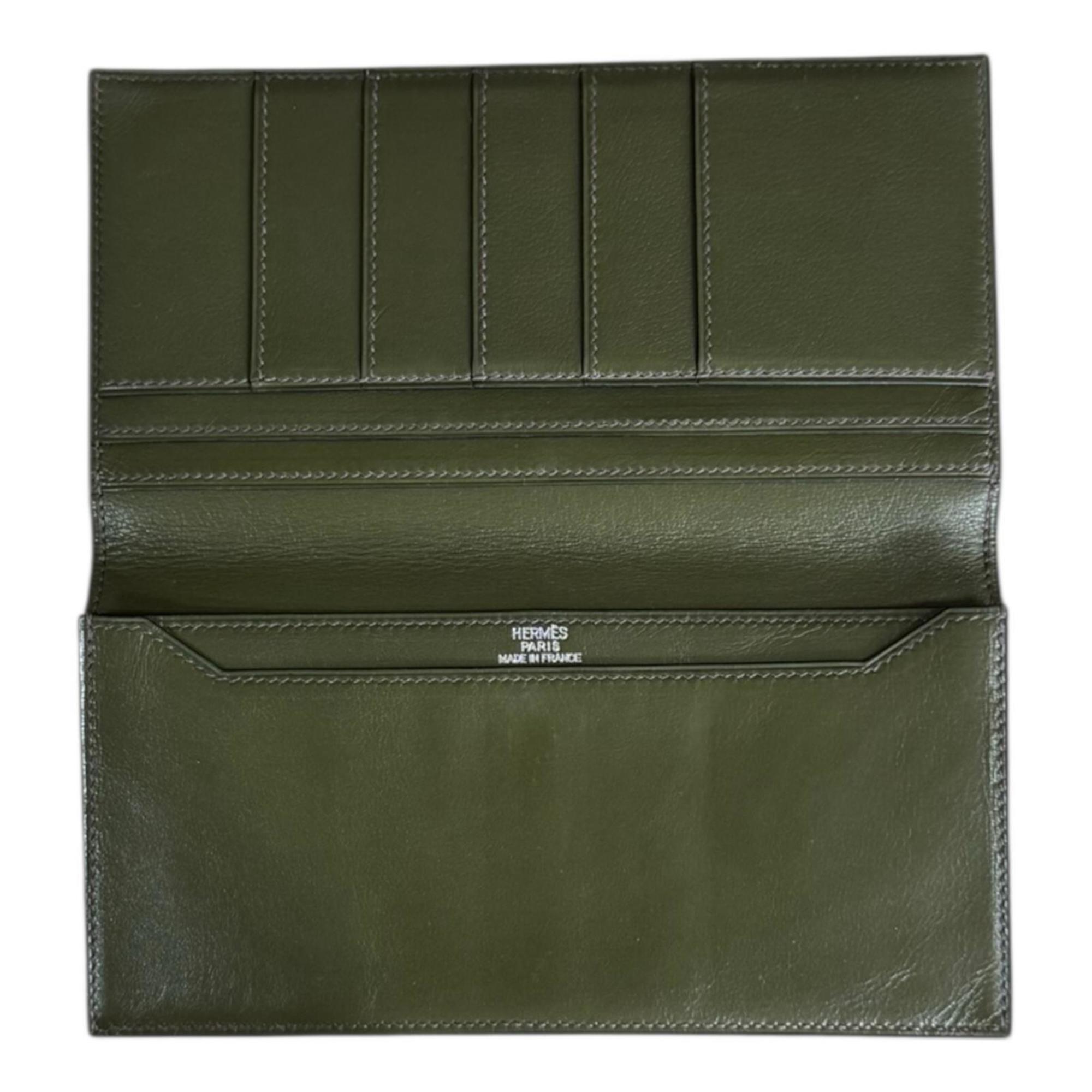 Hermes Green Leather Long Bill Wallet (Bi-Fold) (Pre-Owned)