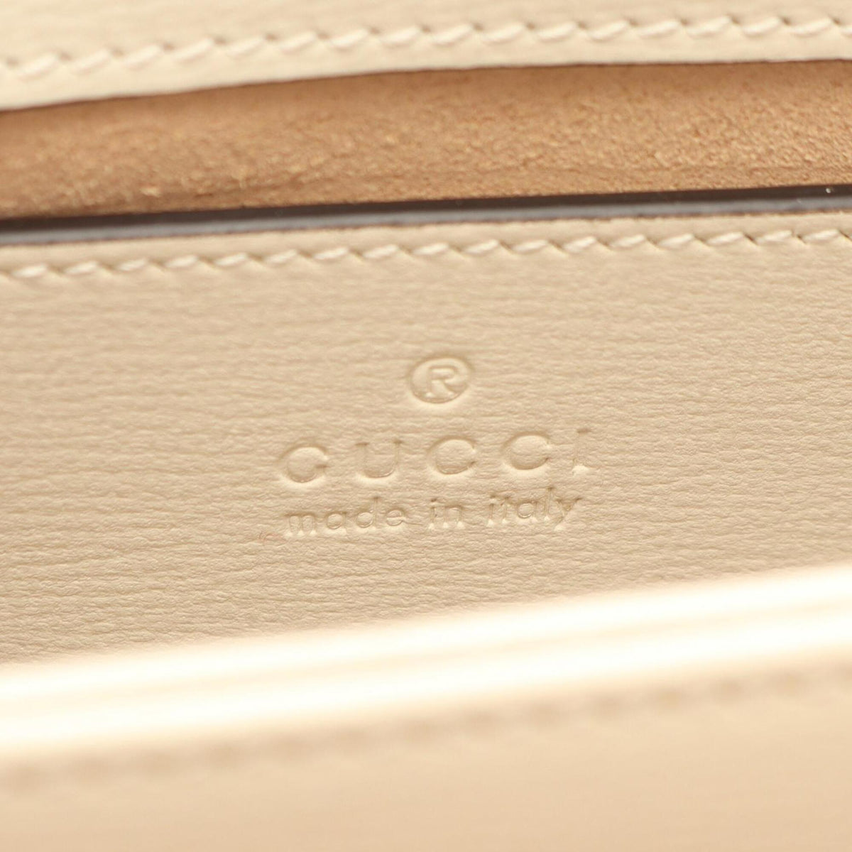 Gucci Ivory Leather Handbag (Pre-Owned)