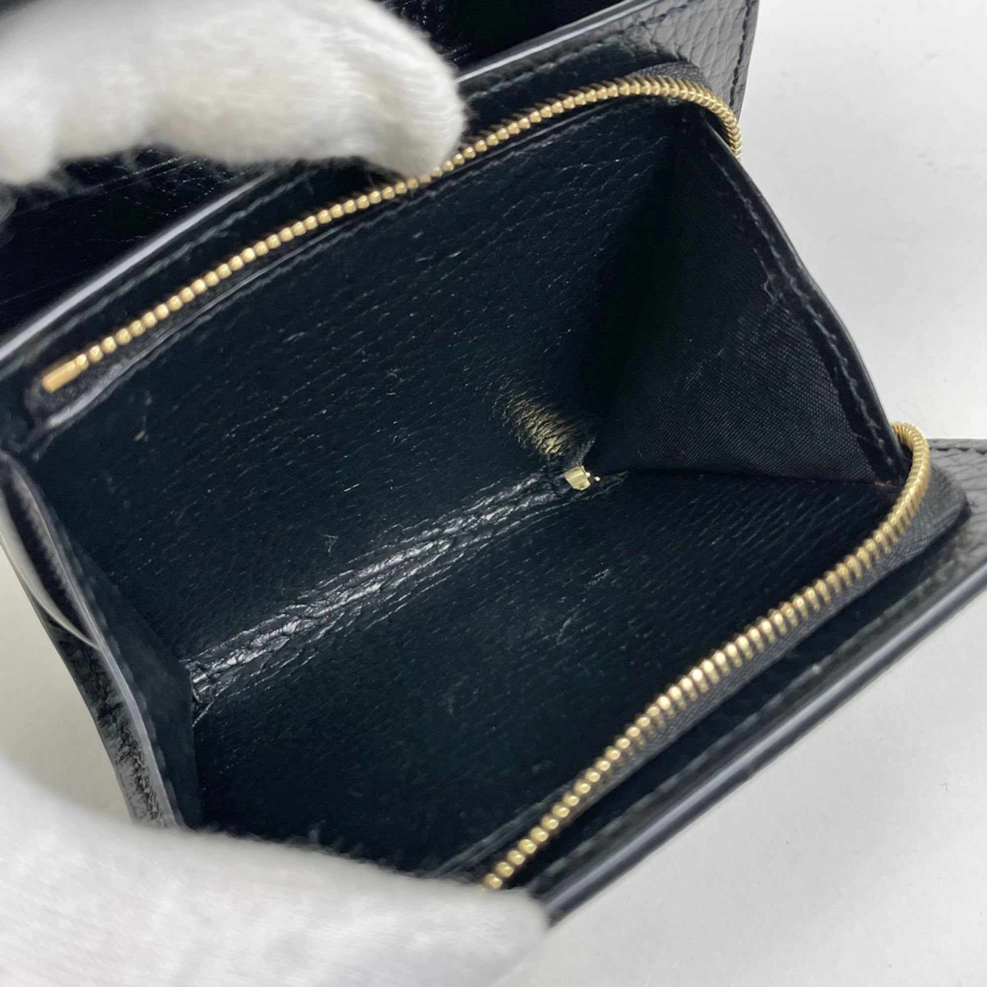 Gucci Beige Black Gg Supreme Wallet (Bi-Fold) (Pre-Owned)