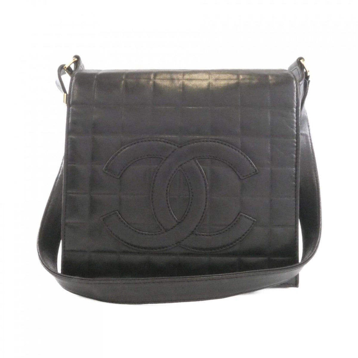 Chanel Black Leather Shoulder Bag (Pre-Owned)