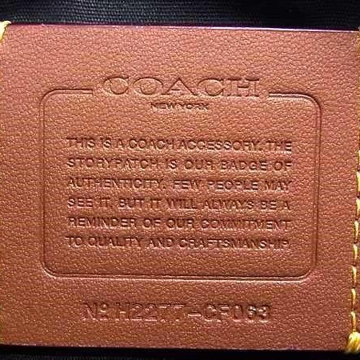 Coach Signature Black Pvc Leather Pouch (Pre-Owned)