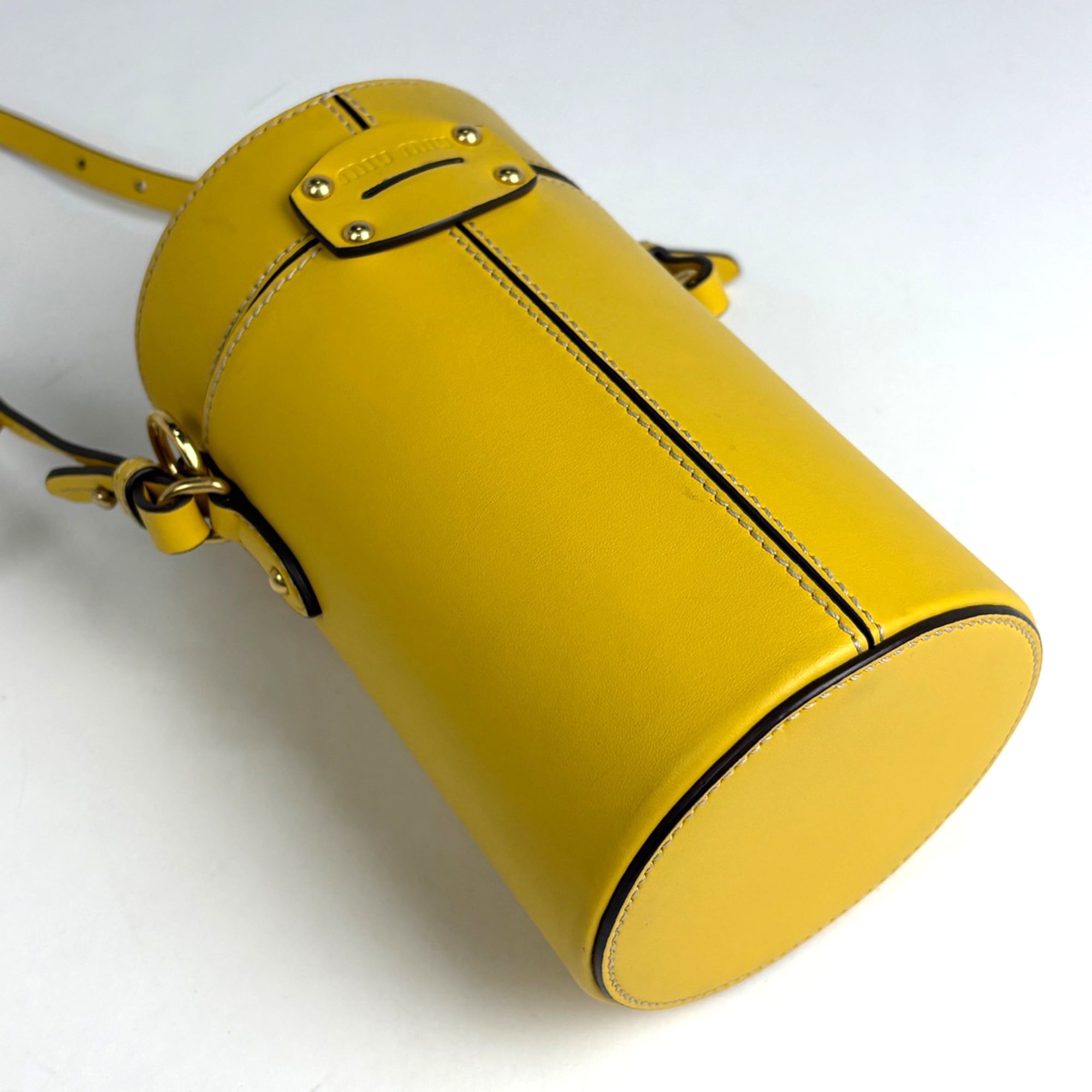 Miu Miu Yellow Leather Shoulder Bag (Pre-Owned)