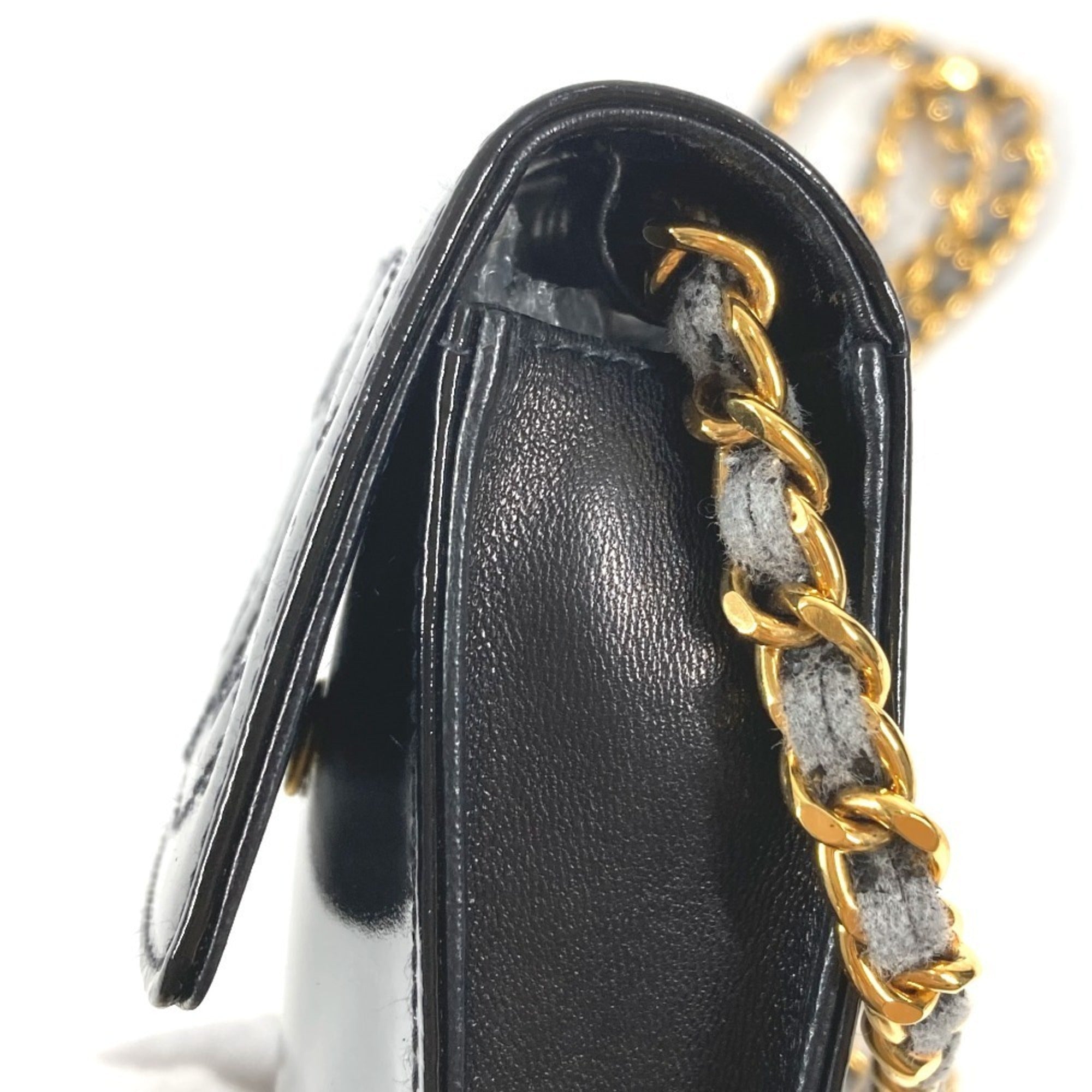 Chanel Black Leather Pochette Pouch Shoulder Bag (Pre-Owned)