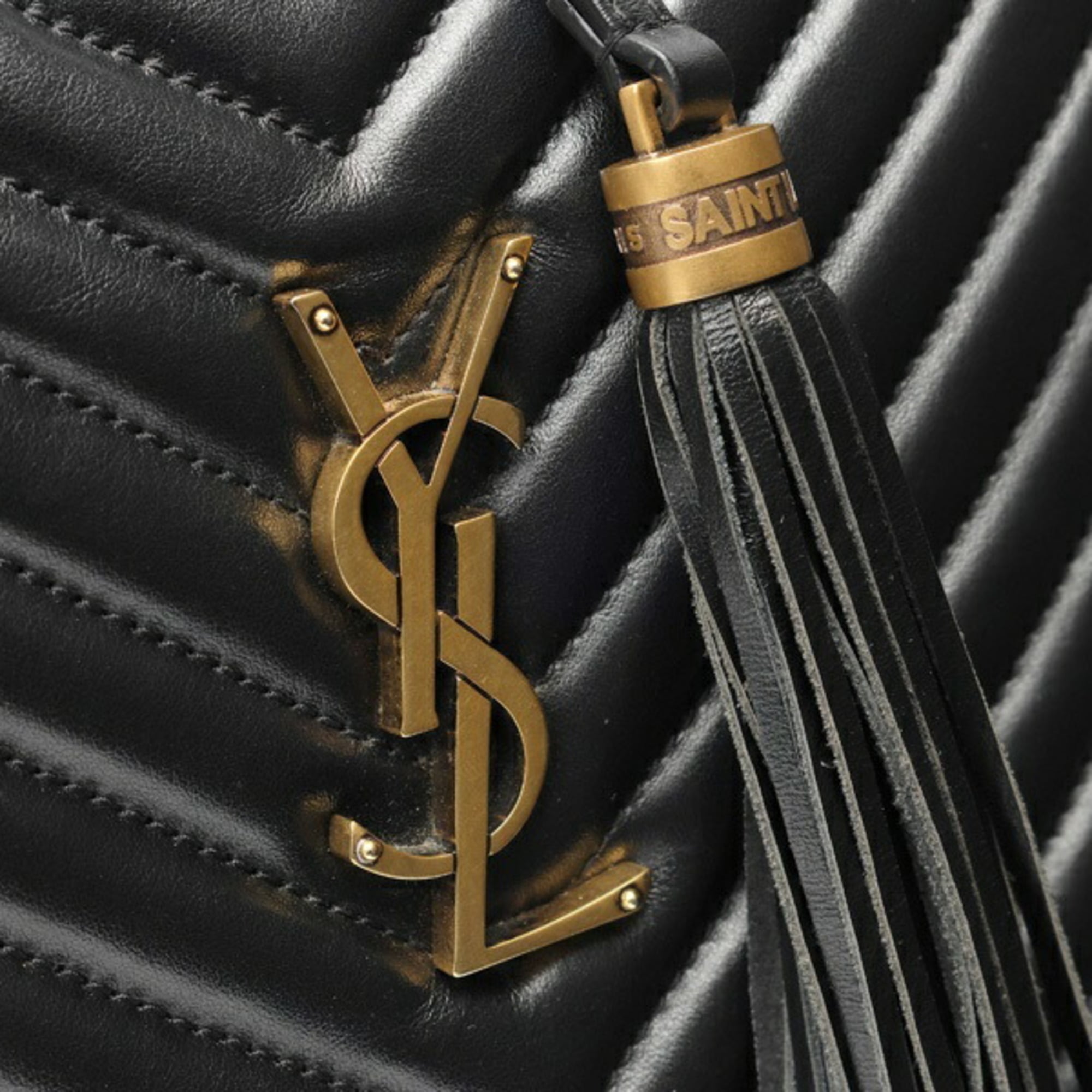 Saint Laurent Black Quilting Shoulder Bag (Pre-Owned)