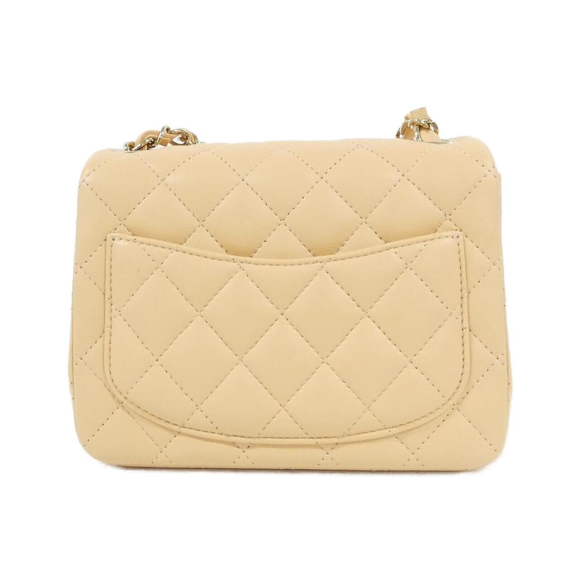 Chanel Beige Leather Shoulder Bag (Pre-Owned)