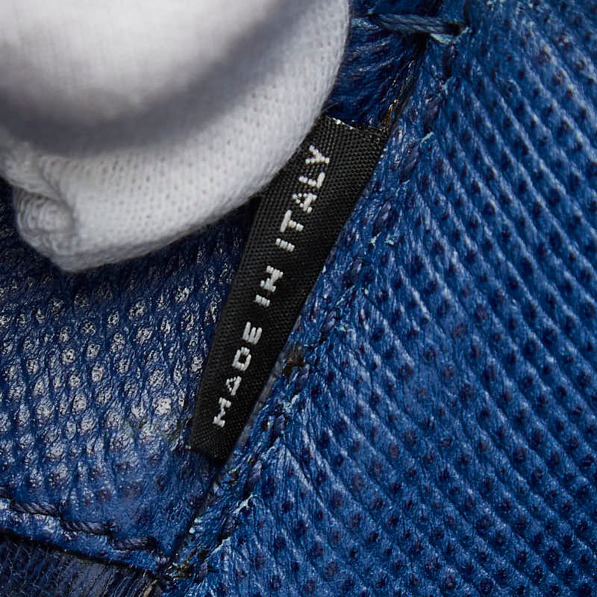 Prada Blue Leather Handbag (Pre-Owned)
