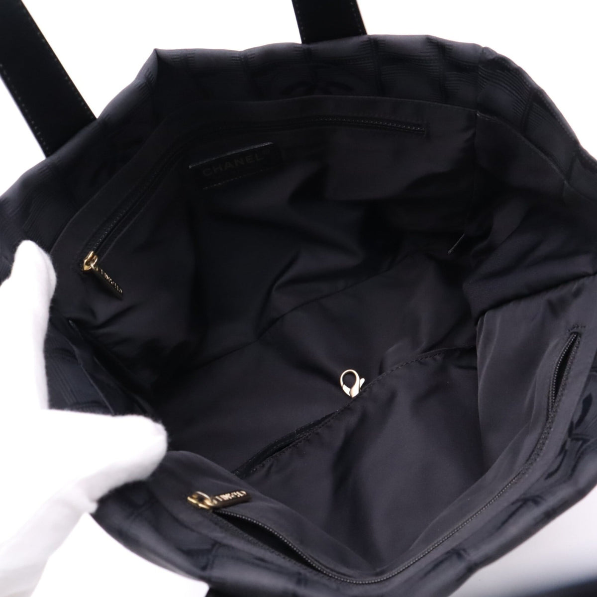 Chanel New Travel Line Black Nylon Leather Tote Bag (Pre-Owned)