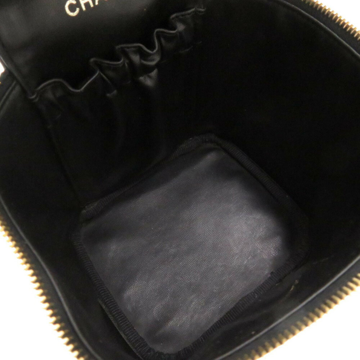 Chanel Black Grained Calfskin Handbag Vanity Bag (Pre-Owned)