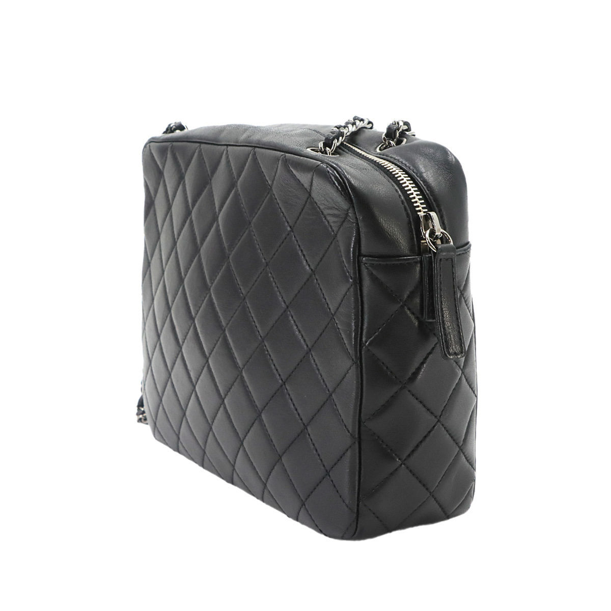 Chanel Matelasse Black White Plastic Leather Handbag Shoulder Bag (Pre-Owned)