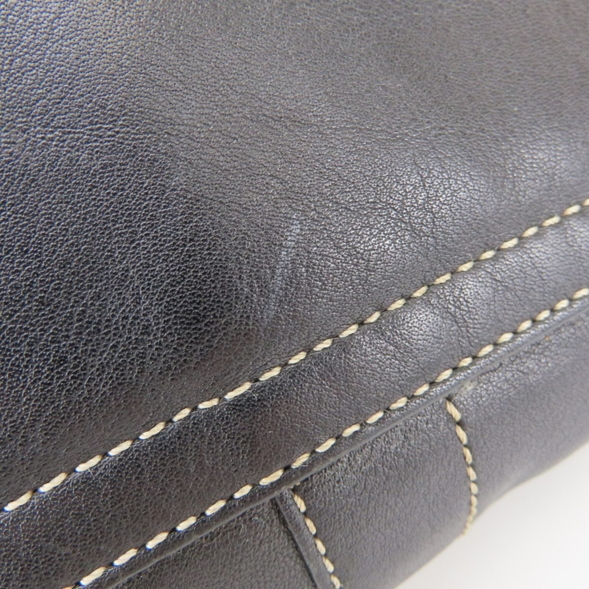 Coach Black Leather Shoulder Bag (Pre-Owned)