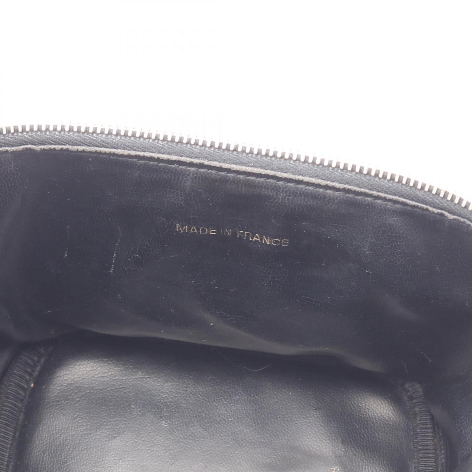 Chanel Black Grained Calfskin Handbag (Pre-Owned)