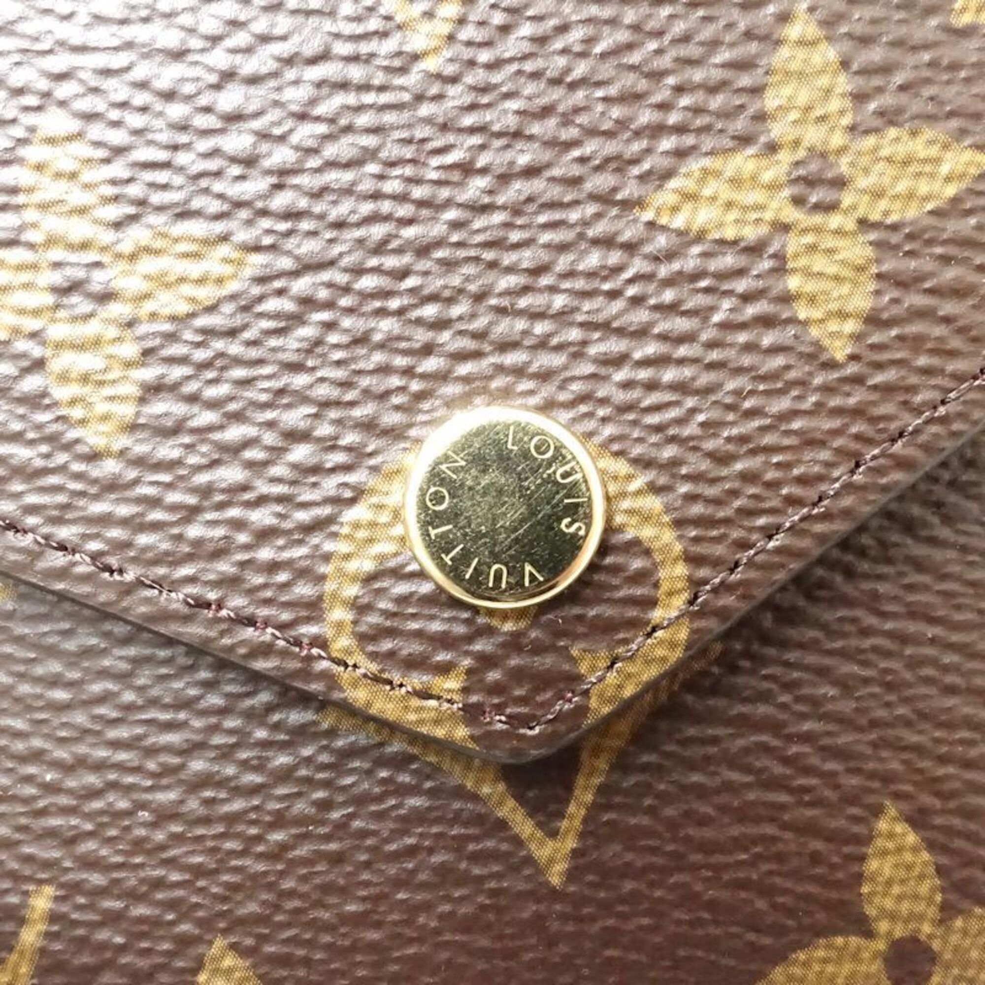Louis Vuitton Brown Canvas Wallet (Tri-Fold) (Pre-Owned)