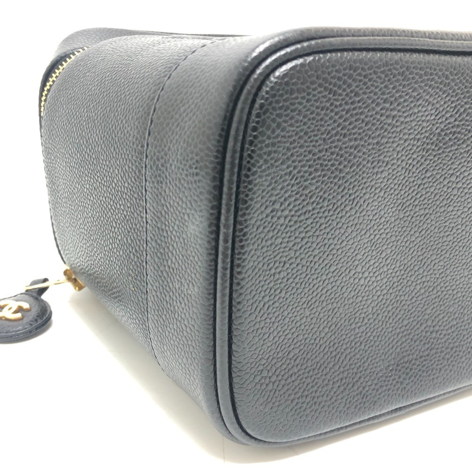 Chanel Black Grained Calfskin Handbag Vanity Bag (Pre-Owned)